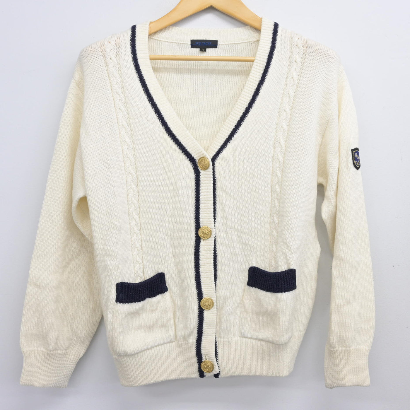 【中古】福岡県 博多女子高等学校 女子制服 4点 (セーラー服・ニット・ジャンパースカート) sf099842