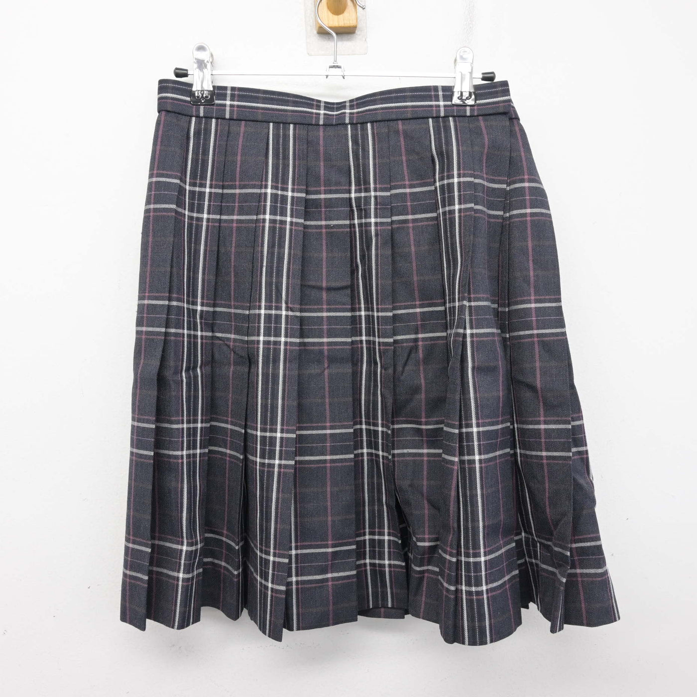【中古】 ルネサンス高等学校 女子制服 3点 (ブレザー・スカート) sf099858