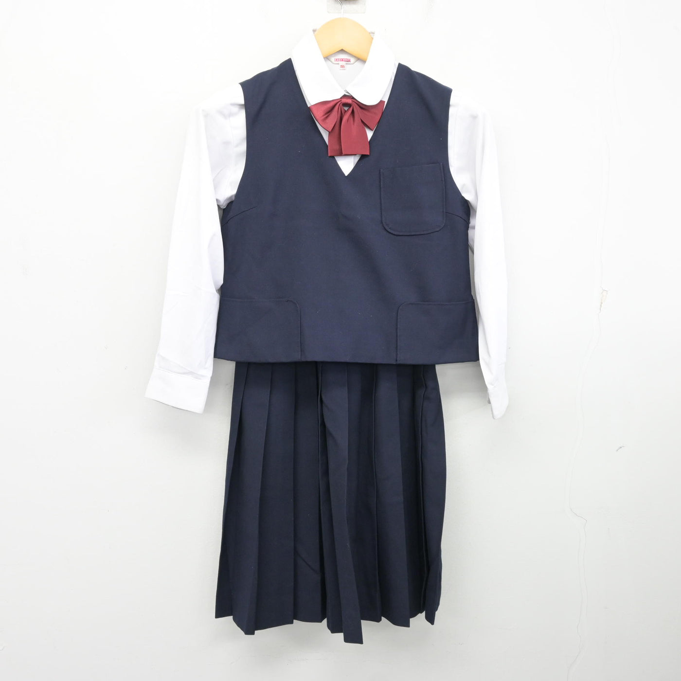 【中古】愛媛県 松山市立南第二中学校 女子制服 5点 (ブレザー・ベスト・シャツ・スカート) sf099883