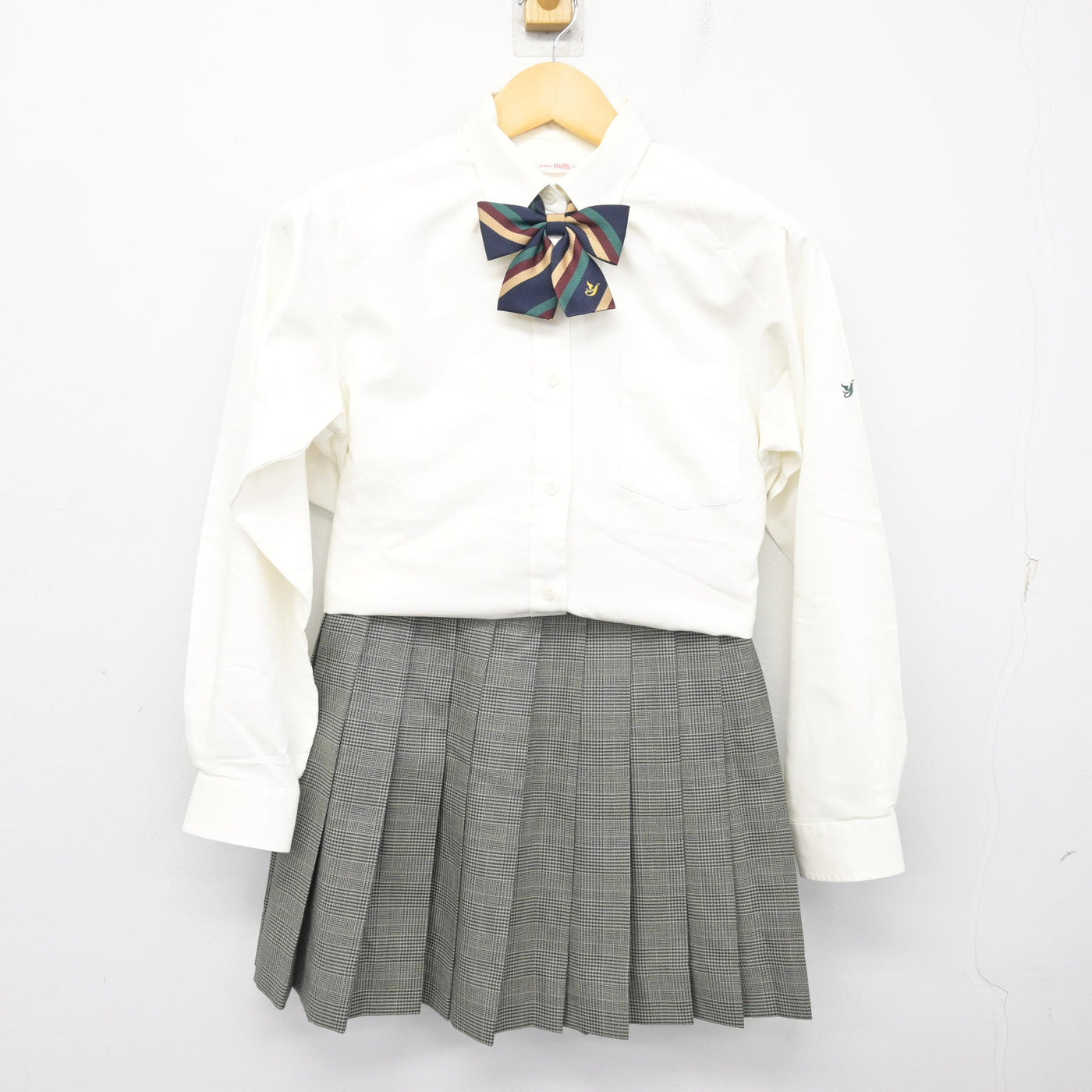 【中古】神奈川県 横浜創英中学・高等学校 女子制服 4点 (ブレザー・シャツ・スカート) sf099918