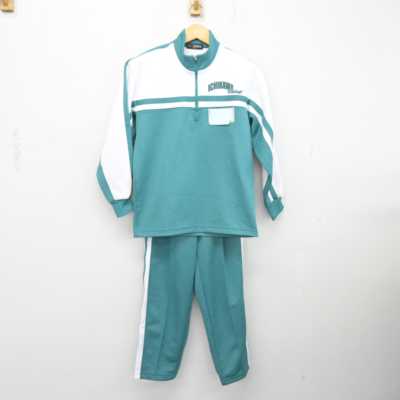 【中古】千葉県 市川市立第三中学校 女子制服 2点 (ジャージ 上・ジャージ 下) sf099926