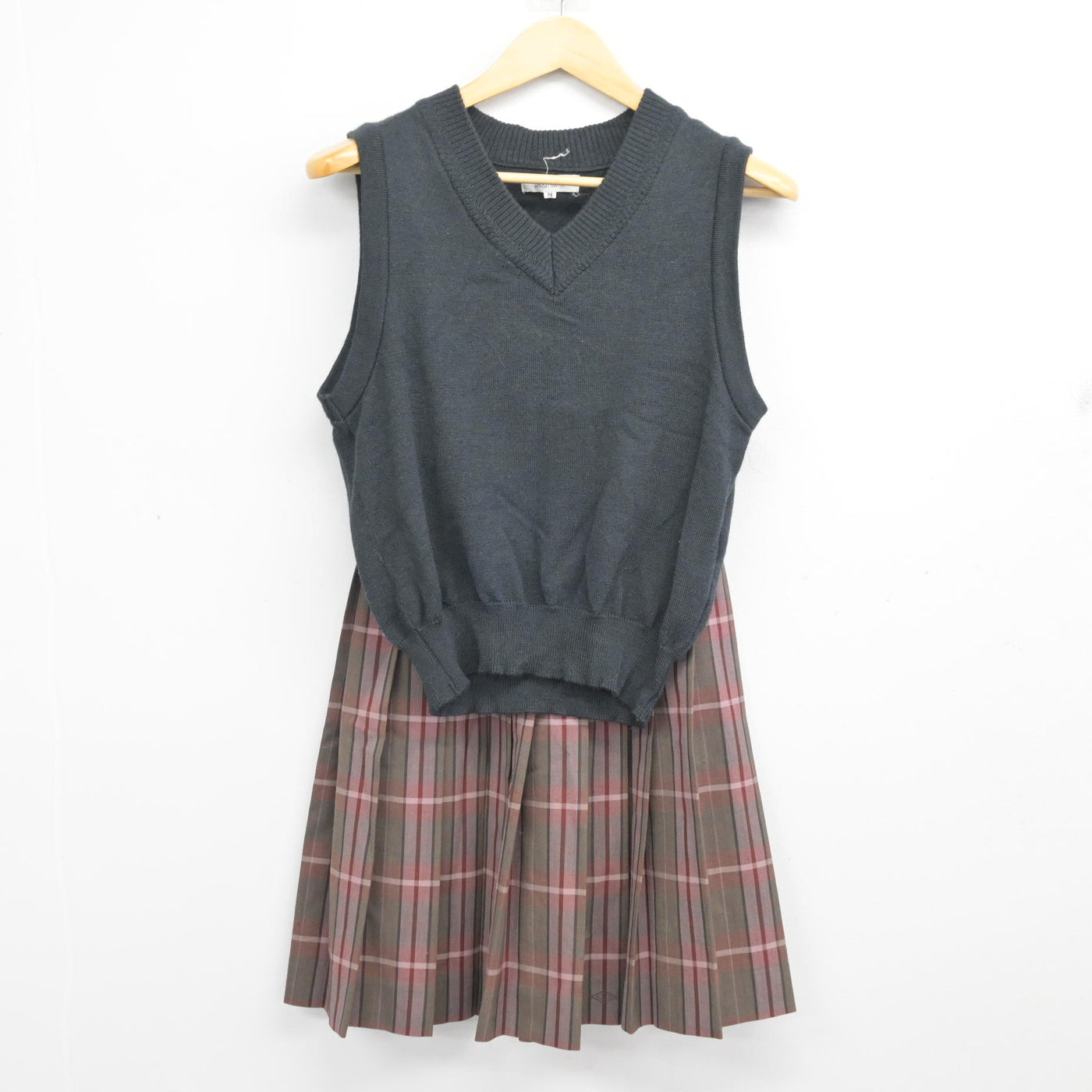 中古】京都府 花園高等学校 女子制服 2点 (ニットベスト・スカート 