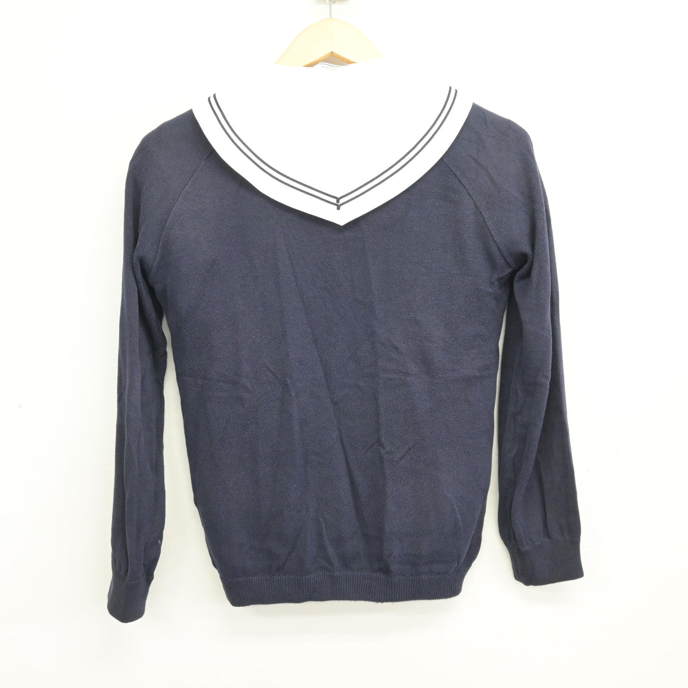 【中古】埼玉県 秋草学園高等学校 女子制服 2点 (ニット・セーラー服) sf099946