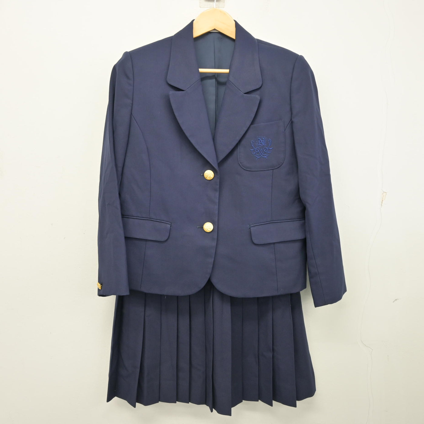【中古】神奈川県 日本大学高等学校・中学校 女子制服 2点 (ブレザー・スカート) sf099986