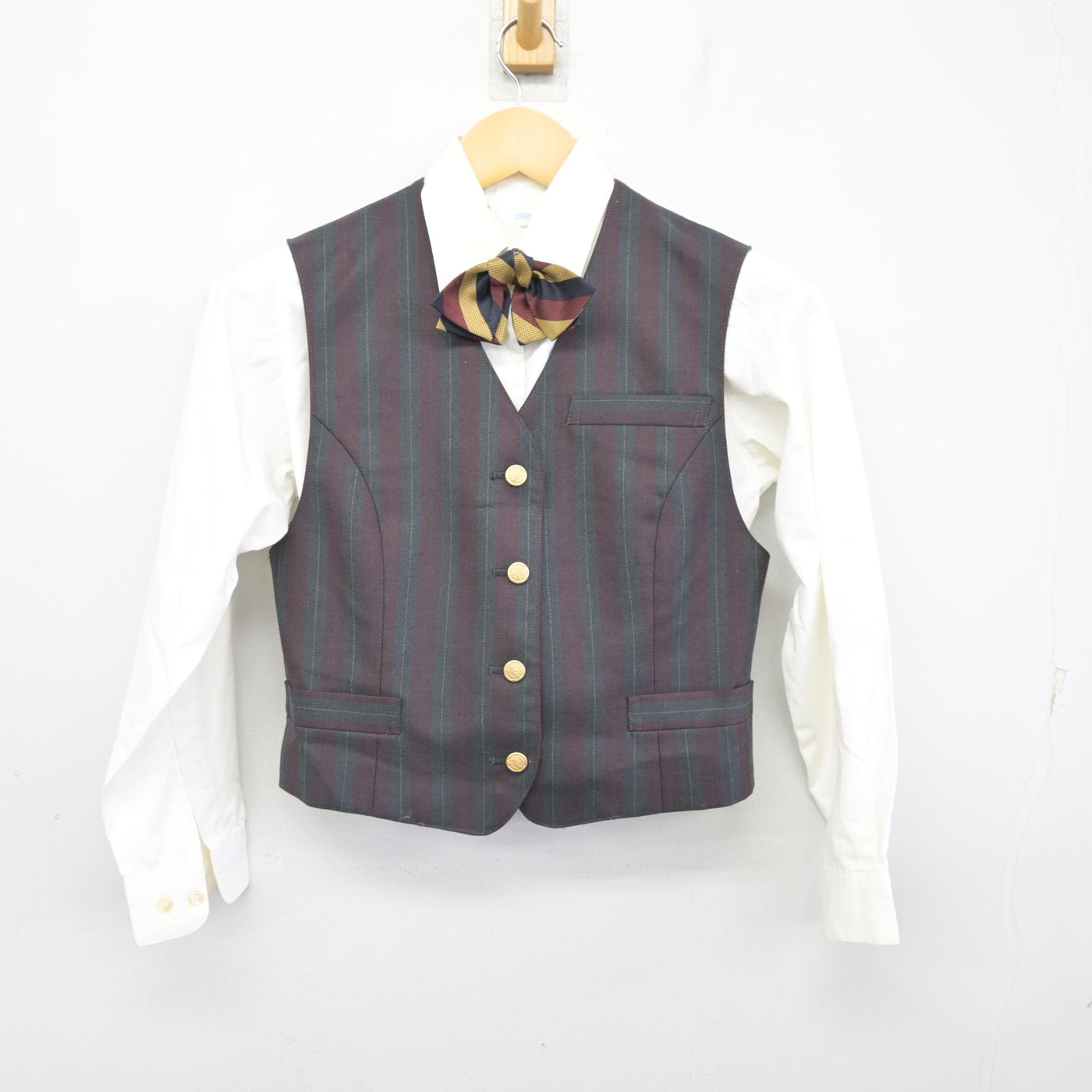 【中古】山形県 城北高等学校/旧制服 女子制服 4点 (ブレザー・ベスト・シャツ) sf100024