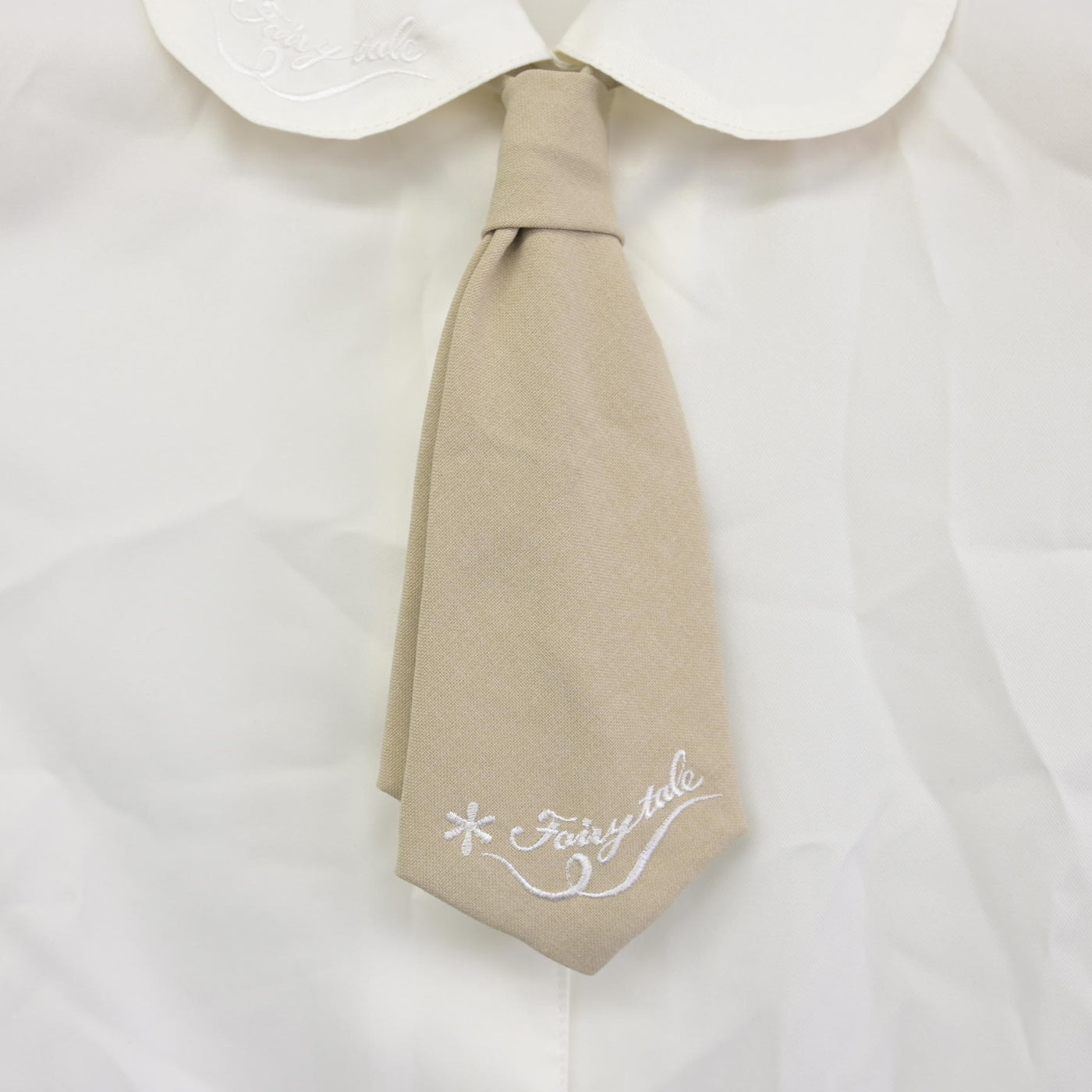 【中古】 学校名不明 女子制服 2点 (ブラウス) sf100026