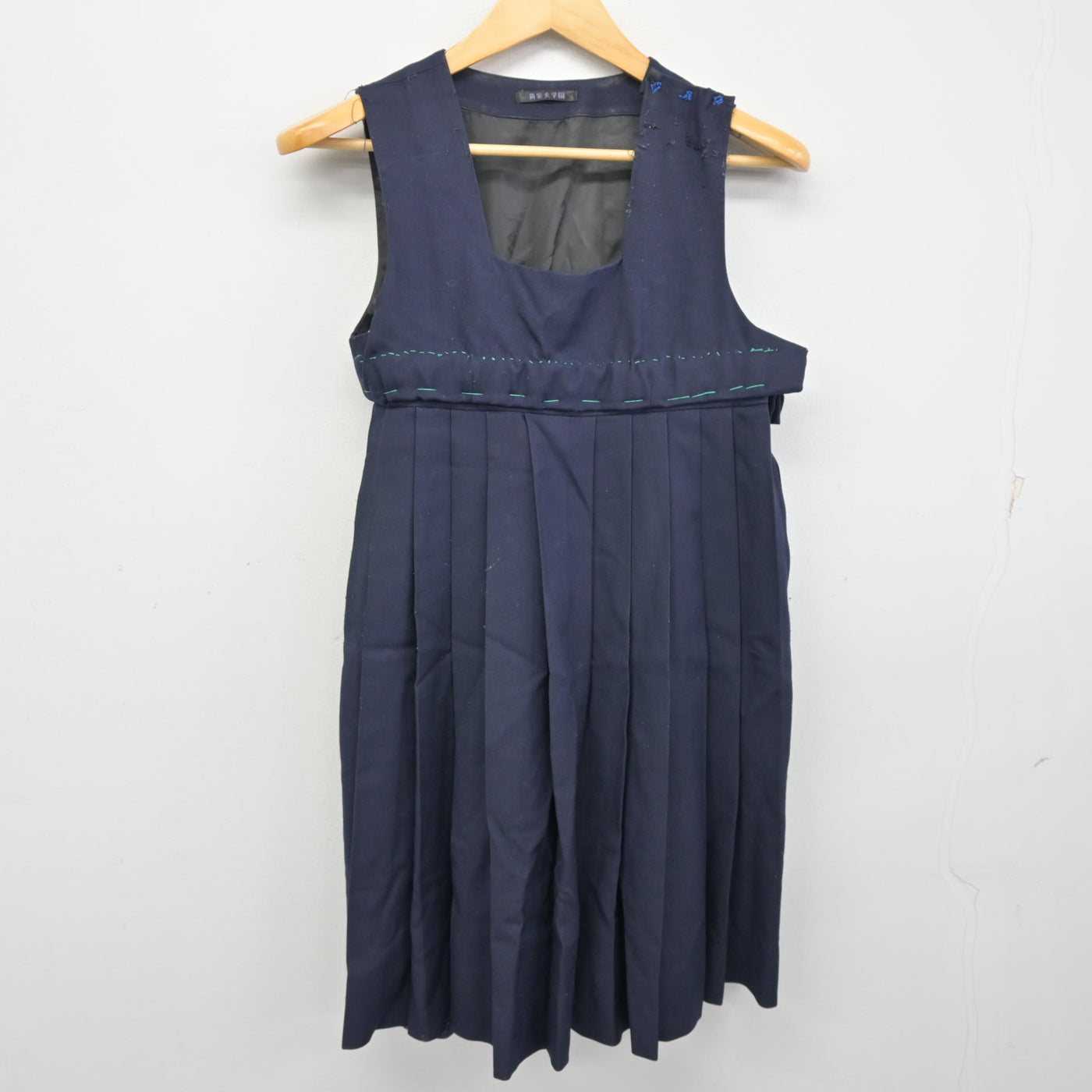 【中古】福岡県 筑紫女学園中学・高等学校 女子制服 3点 (セーラー服・ジャンパースカート) sf100061