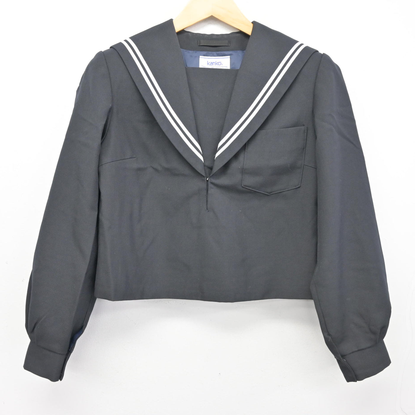 【中古】愛知県 千代田中学校 女子制服 2点 (セーラー服・スカート) sf100100