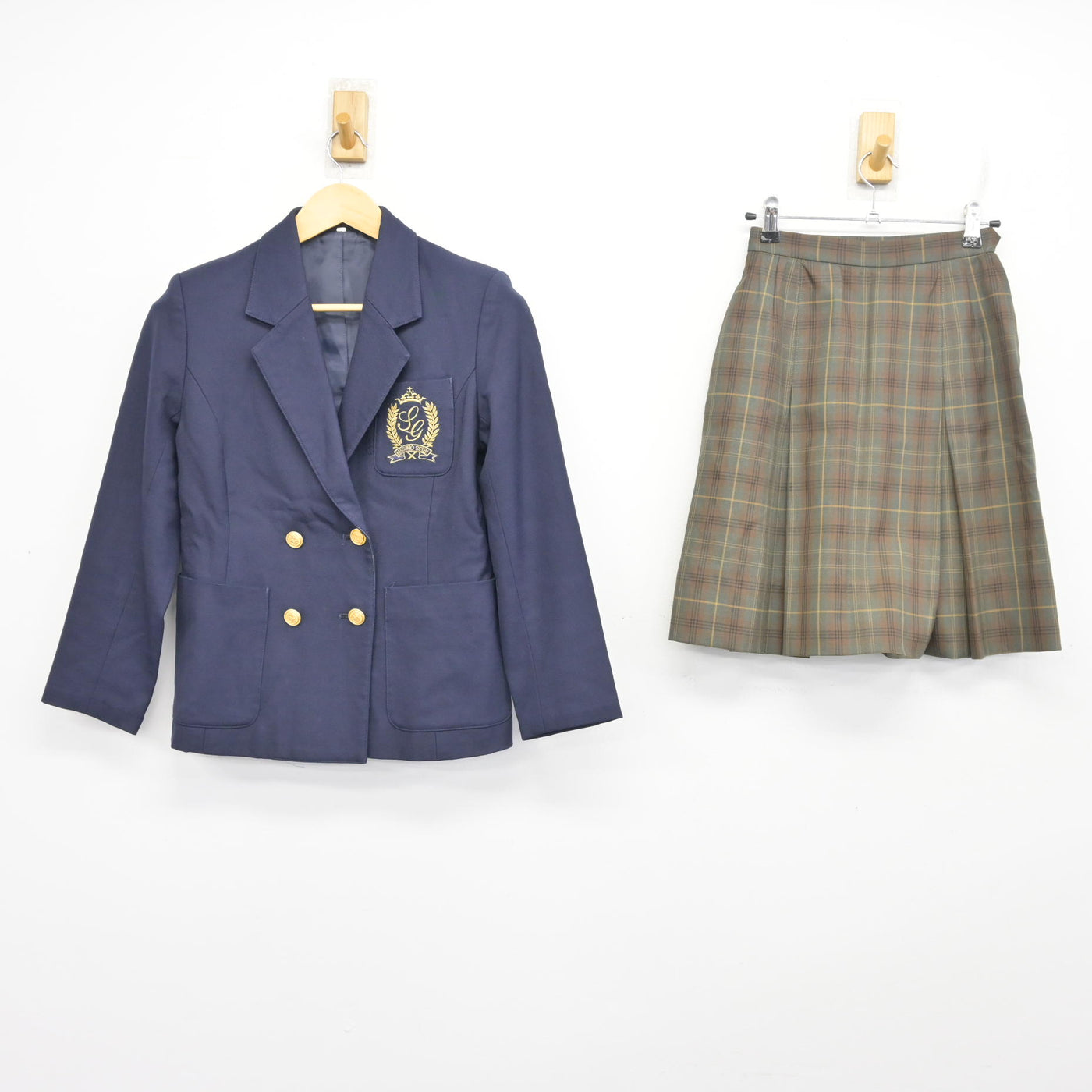 【中古】東京都 目黒星美学園高等学校 女子制服 2点 (ブレザー・スカート) sf100108