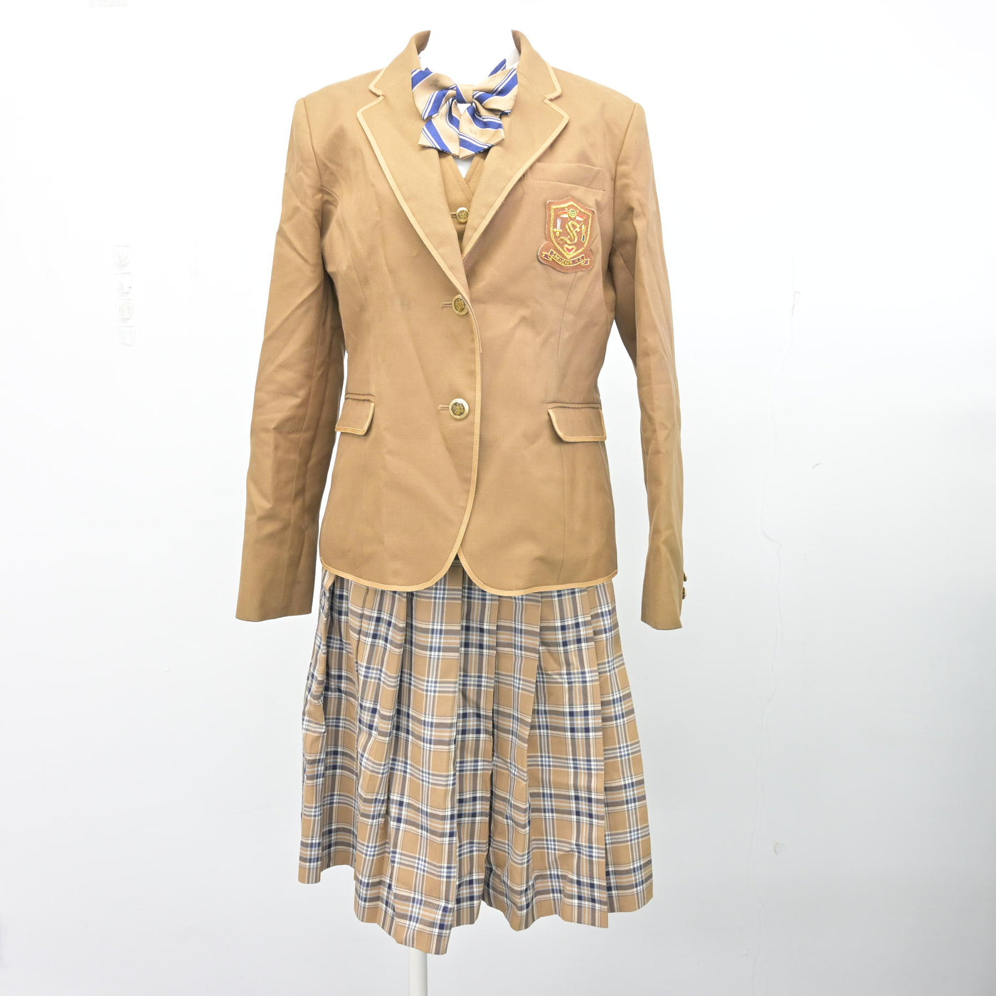 【中古】栃木県 作新学院高等学校 女子制服 4点 (ブレザー・ベスト・スカート) sf100120