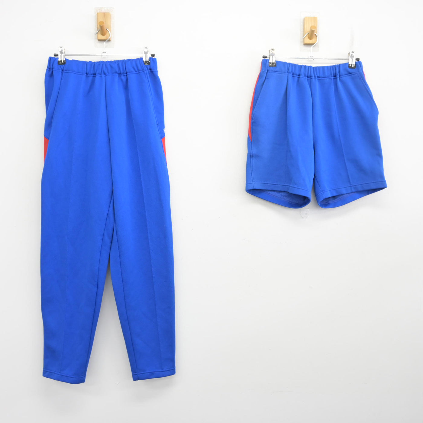 【中古】静岡県 浜北西高等学校 女子制服 3点 (ジャージ 上・ジャージ 下・体操服 下) sf100149