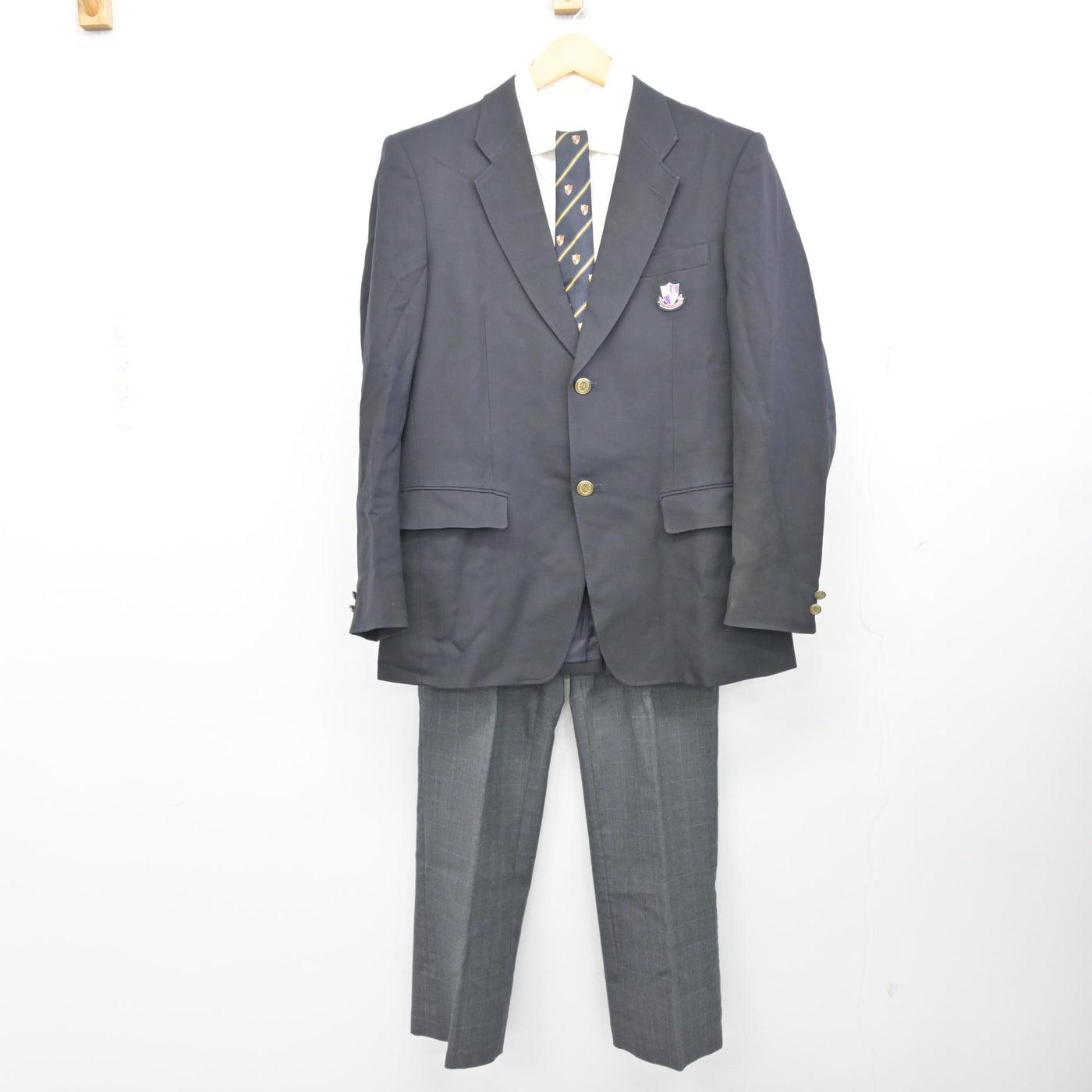 【中古】愛知県 愛知工業大学名電高等学校 男子制服 4点 (ブレザー・シャツ・ズボン) sf100221