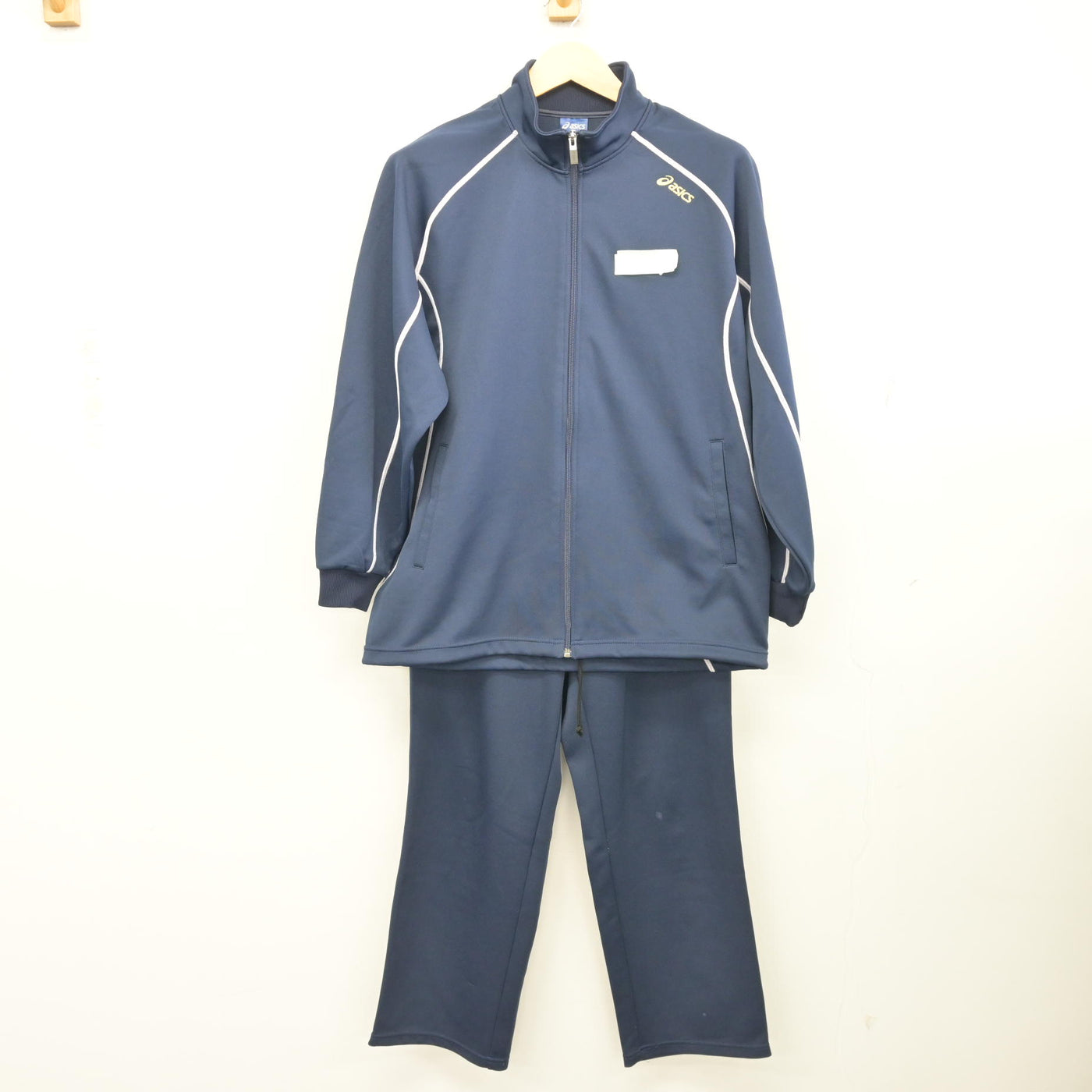 【中古】東京都 六本木高等学校 女子制服 3点 (ジャージ 上・ジャージ 下・体操服 下) sf100228