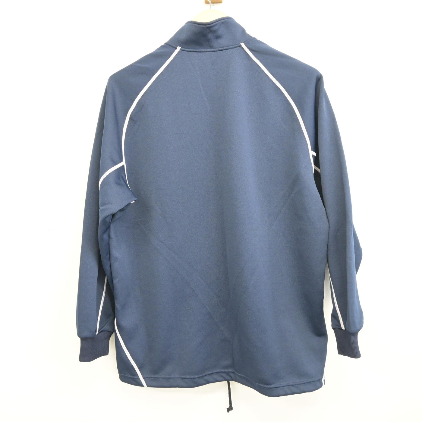 【中古】東京都 六本木高等学校 女子制服 3点 (ジャージ 上・ジャージ 下・体操服 下) sf100228