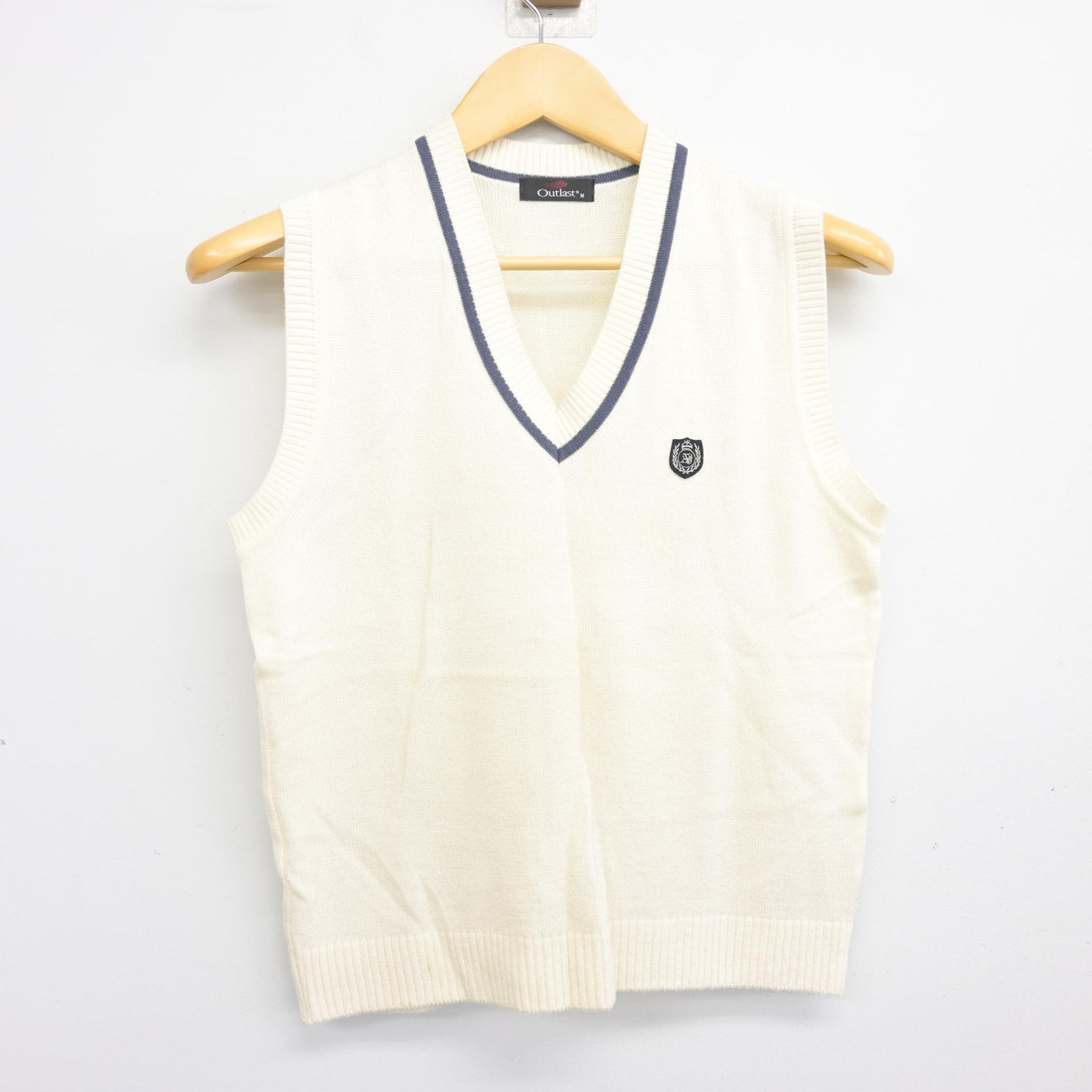 【中古】北海道 札幌英藍高等学校 女子制服 2点 (ニットベスト・セーラー服) sf100261