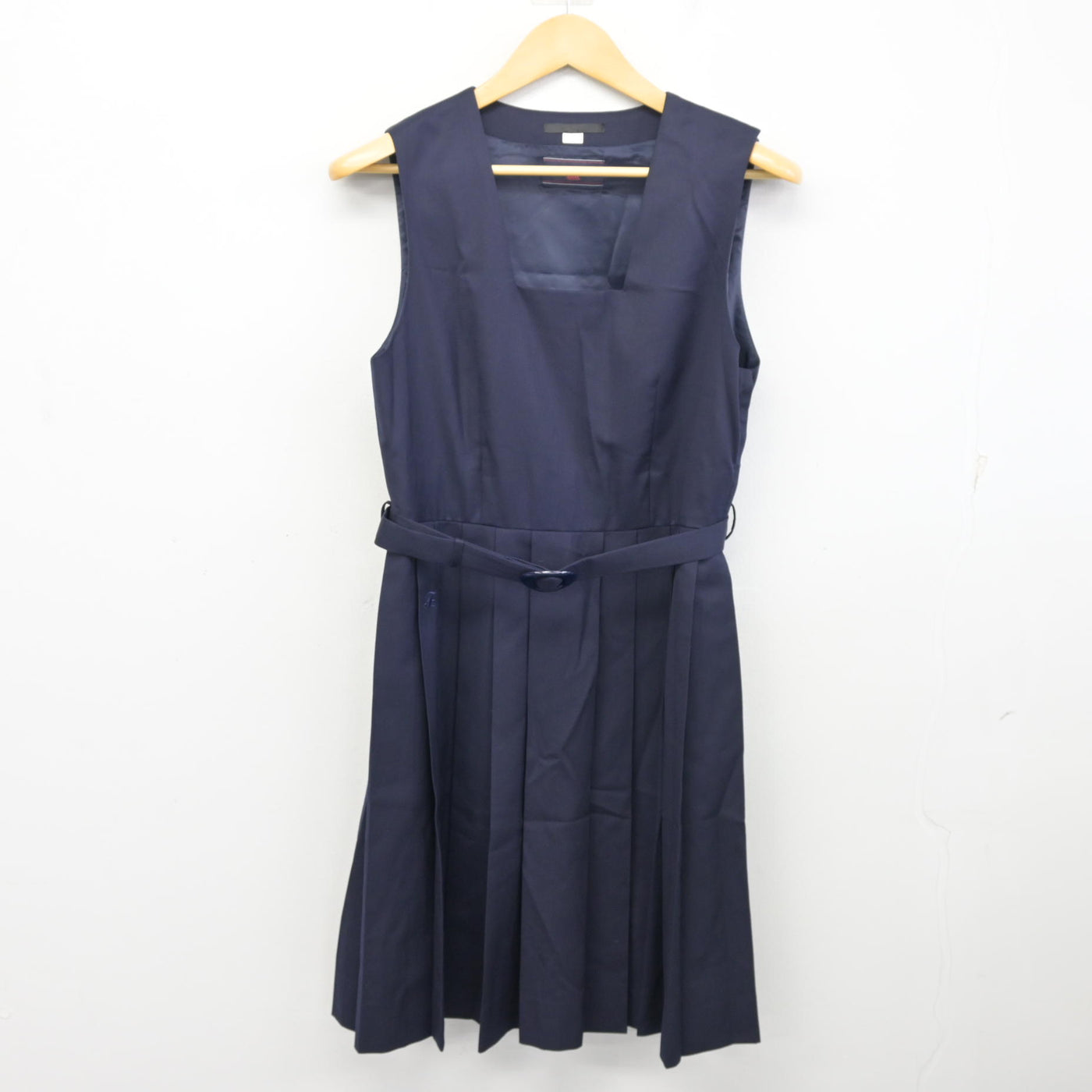 【中古】茨城県 土浦第二高等学校 女子制服 2点 (ブレザー・ジャンパースカート) sf100297