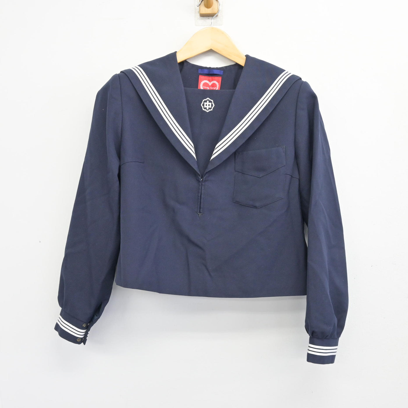 【中古】 学校名不明 女子制服 2点 (セーラー服・スカート) sf100311