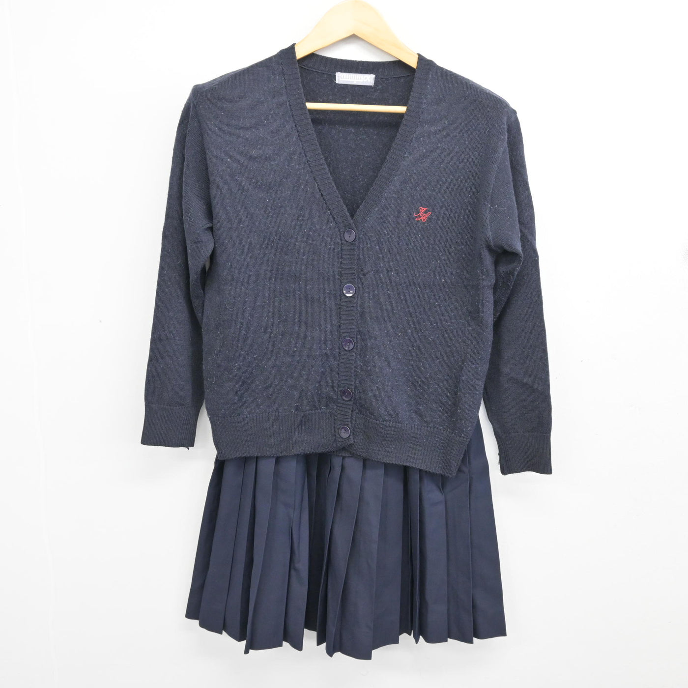 【中古】広島県 福山葦陽高等学校 女子制服 2点 (ニット・スカート) sf100313