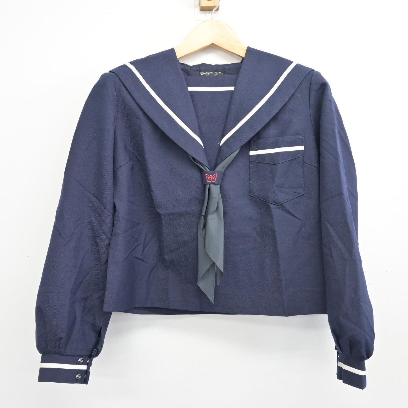 【中古】宮崎県 宮崎西中学校 女子制服 3点 (セーラー服・スカート) sf100319