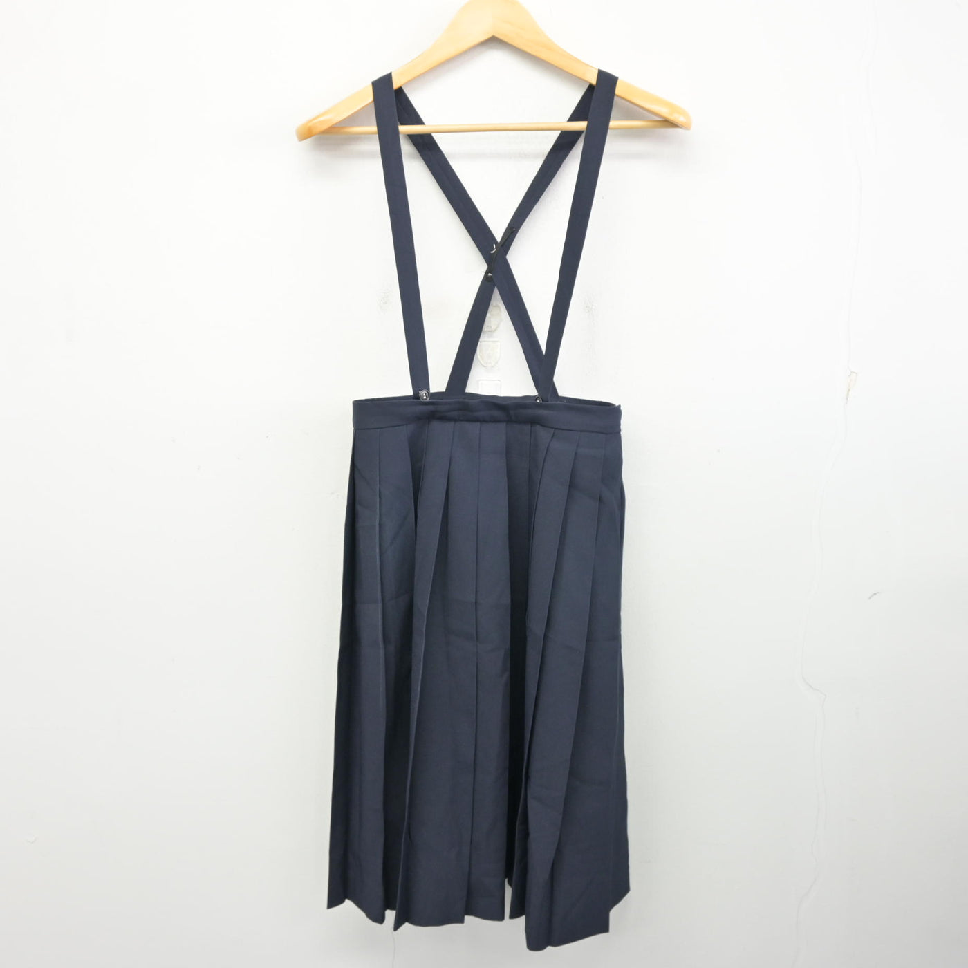 【中古】宮崎県 宮崎西中学校 女子制服 3点 (セーラー服・スカート) sf100320
