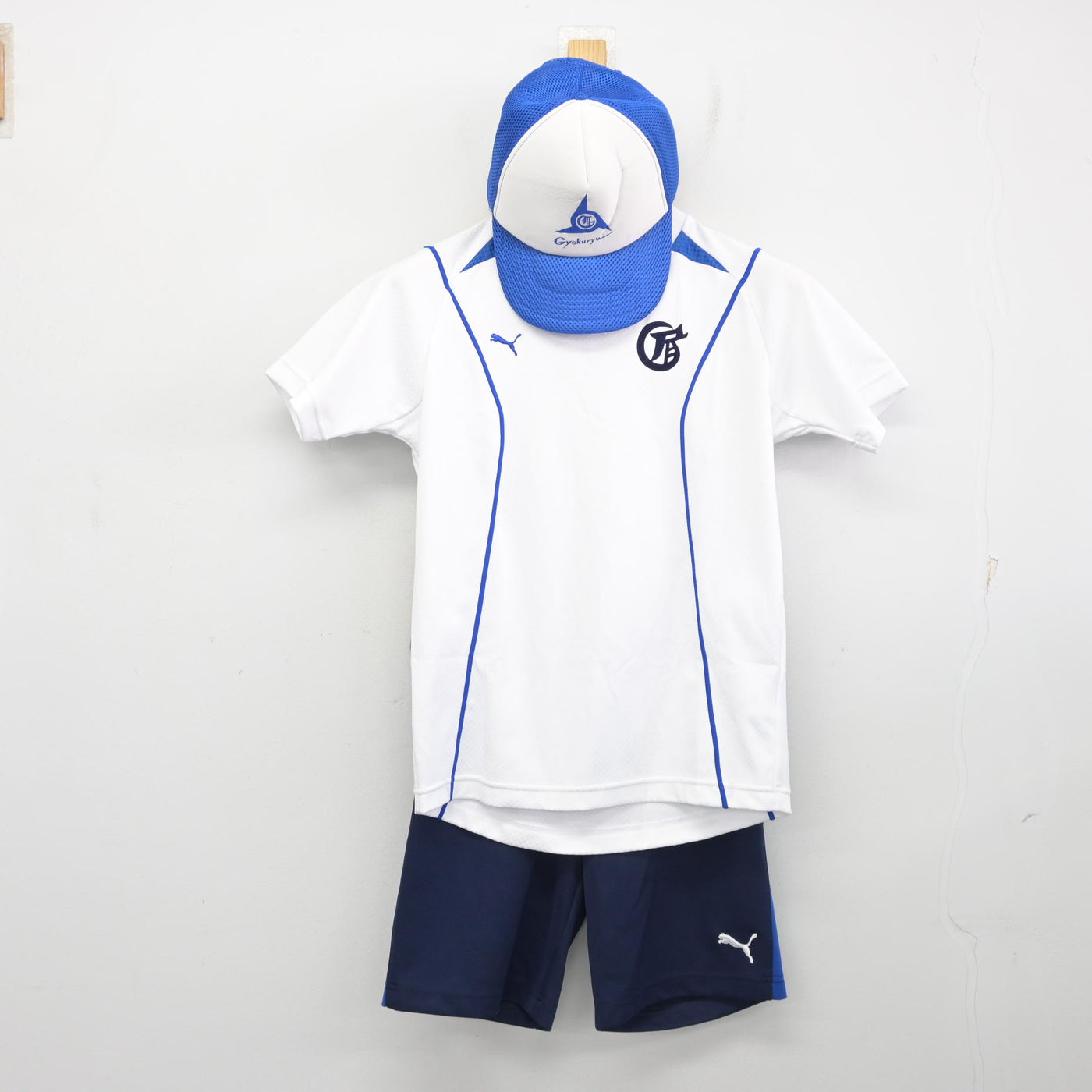 【中古】鹿児島県 玉龍中学校 女子制服 3点 (体操服 上・体操服 下) sf100375