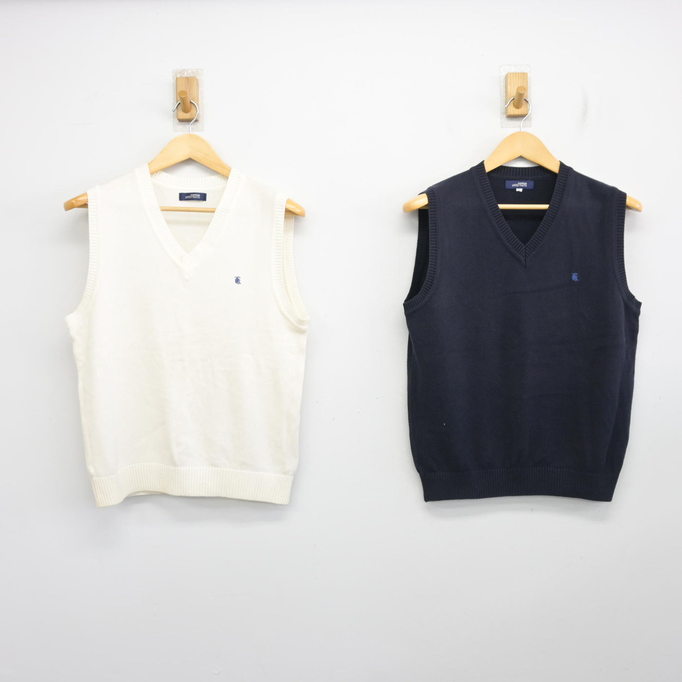 【中古】東京都 東洋大学京北高等学校 女子制服 2点 (ニット) sf100389