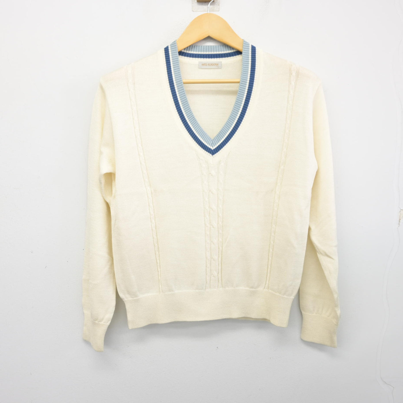 【中古】東京都 足立区立第四中学校 女子制服 2点 (ニット・シャツ) sf100392