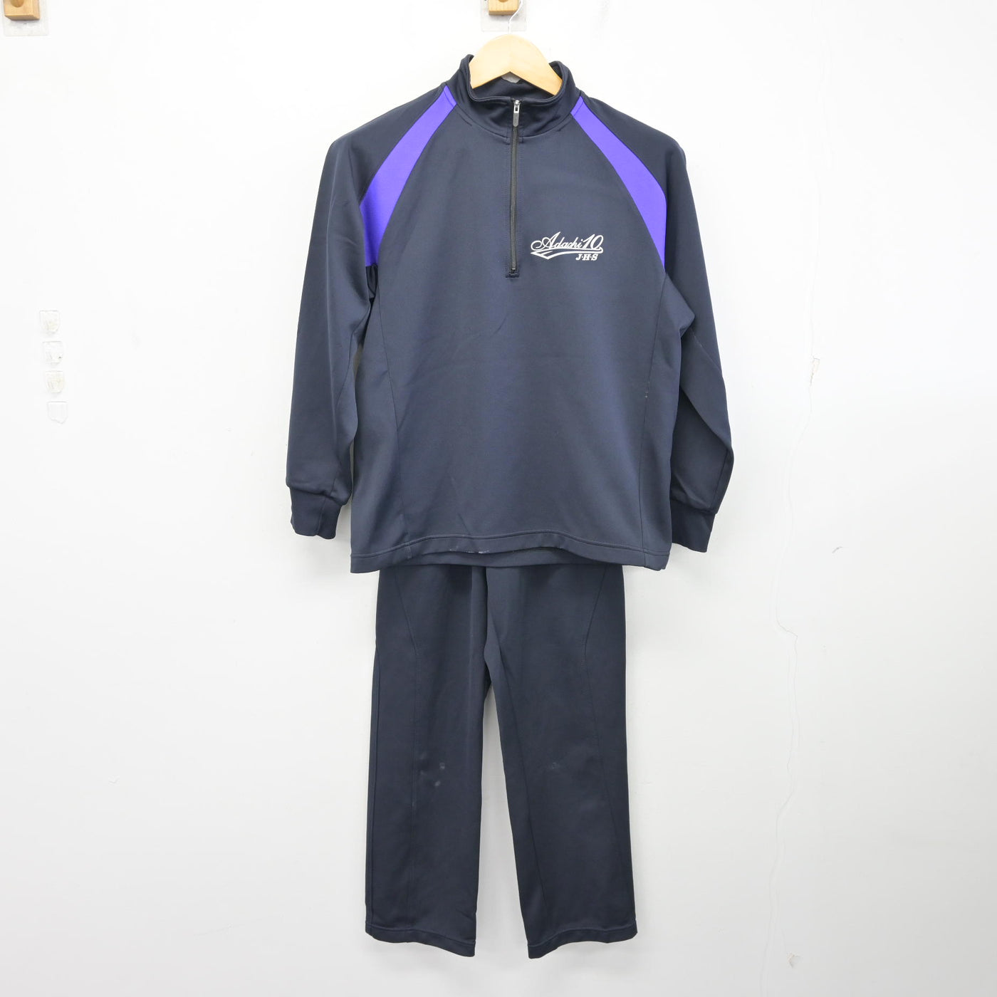 【中古】東京都 足立区立第十中学校 男子制服 2点 (ジャージ 上・ジャージ 下) sf100400