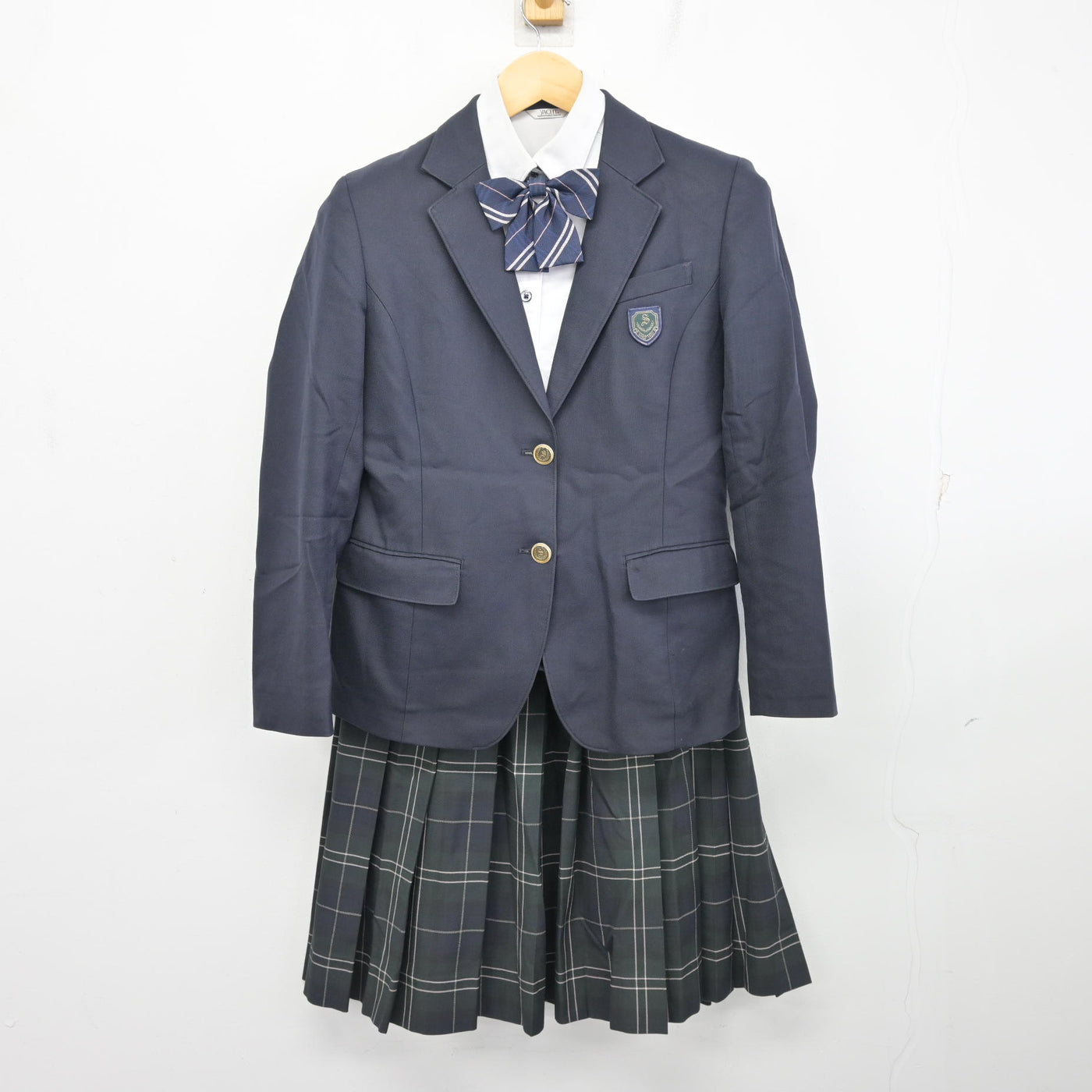 【中古】三重県 白子高等学校 女子制服 4点 (ブレザー・シャツ・スカート) sf100410