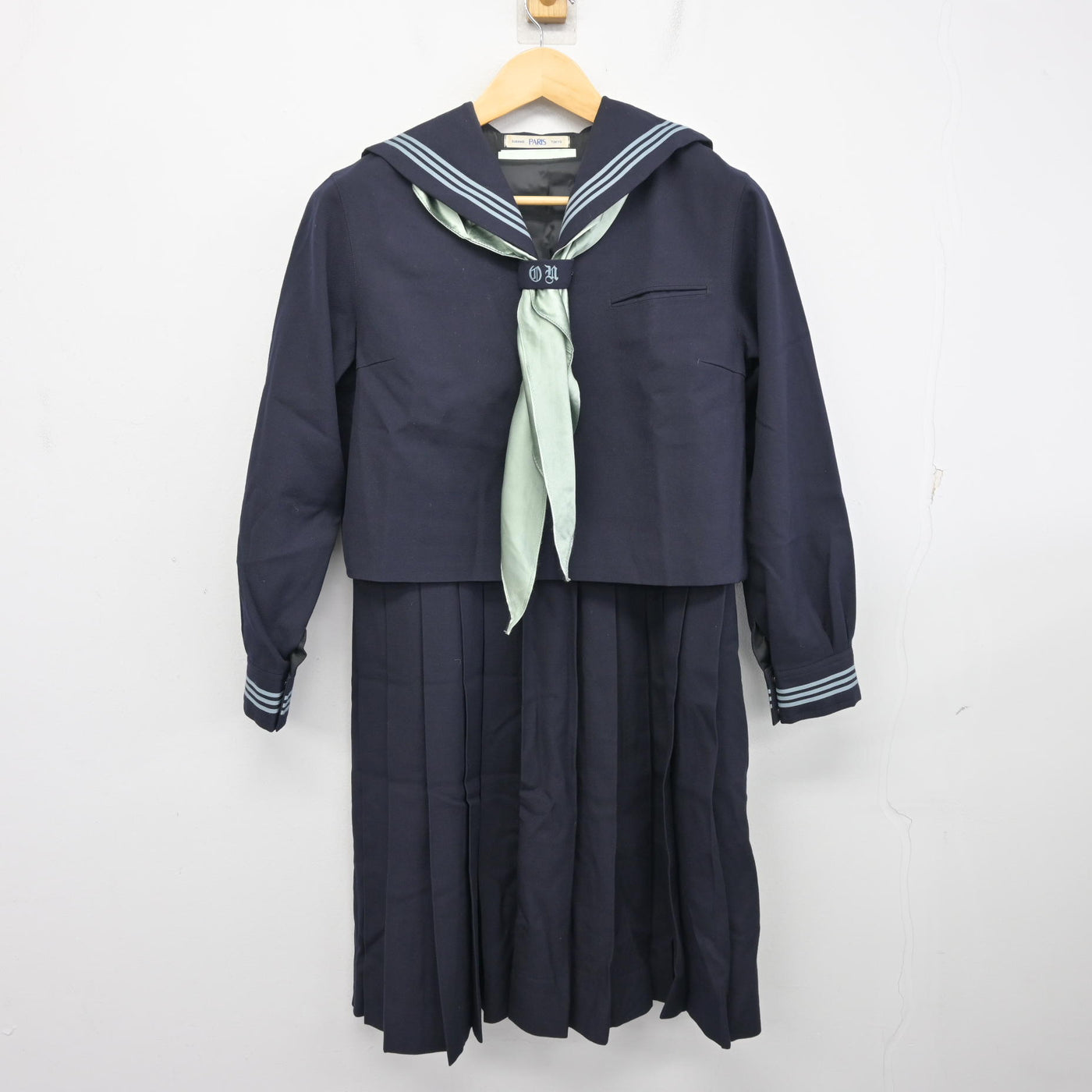【中古】東京都 大妻中野中学校・高等学校 女子制服 3点 (セーラー服・ジャンパースカート) sf100415