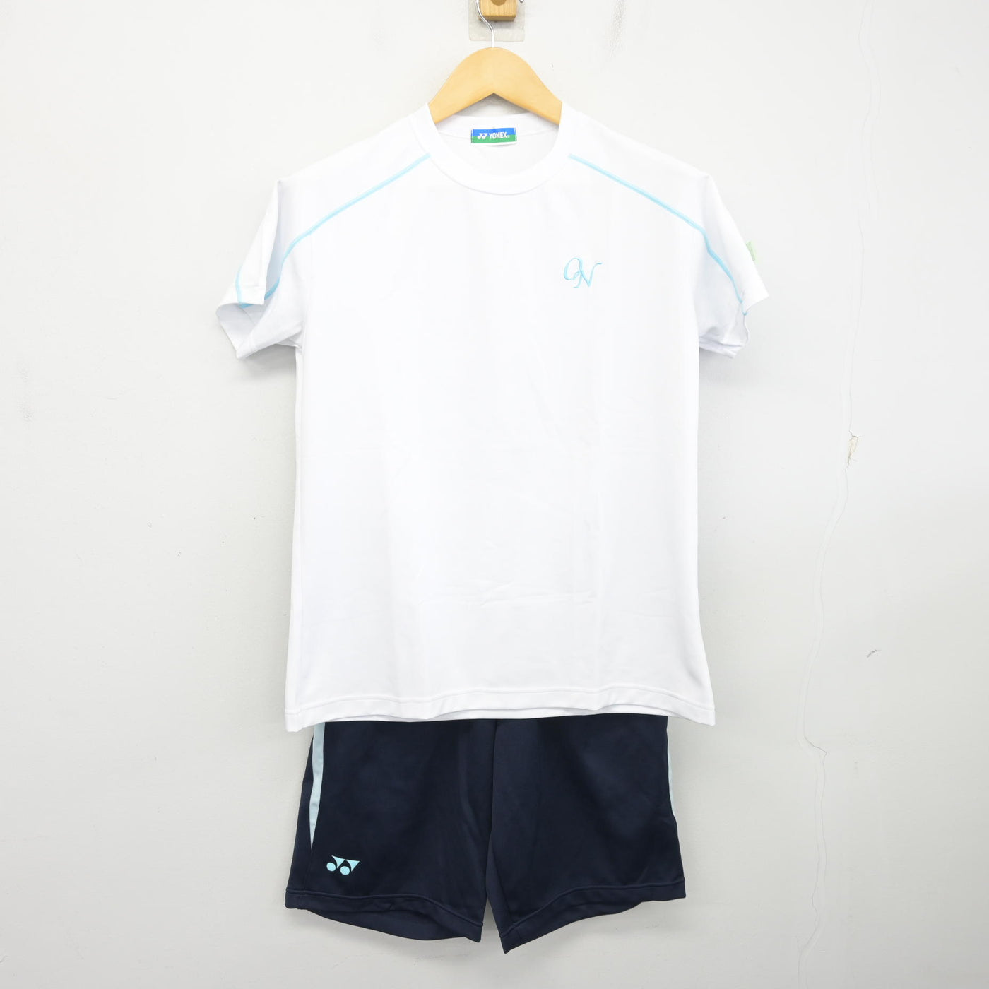 【中古】東京都 大妻中野中学校・高等学校 女子制服 2点 (体操服 上・体操服 下) sf100419