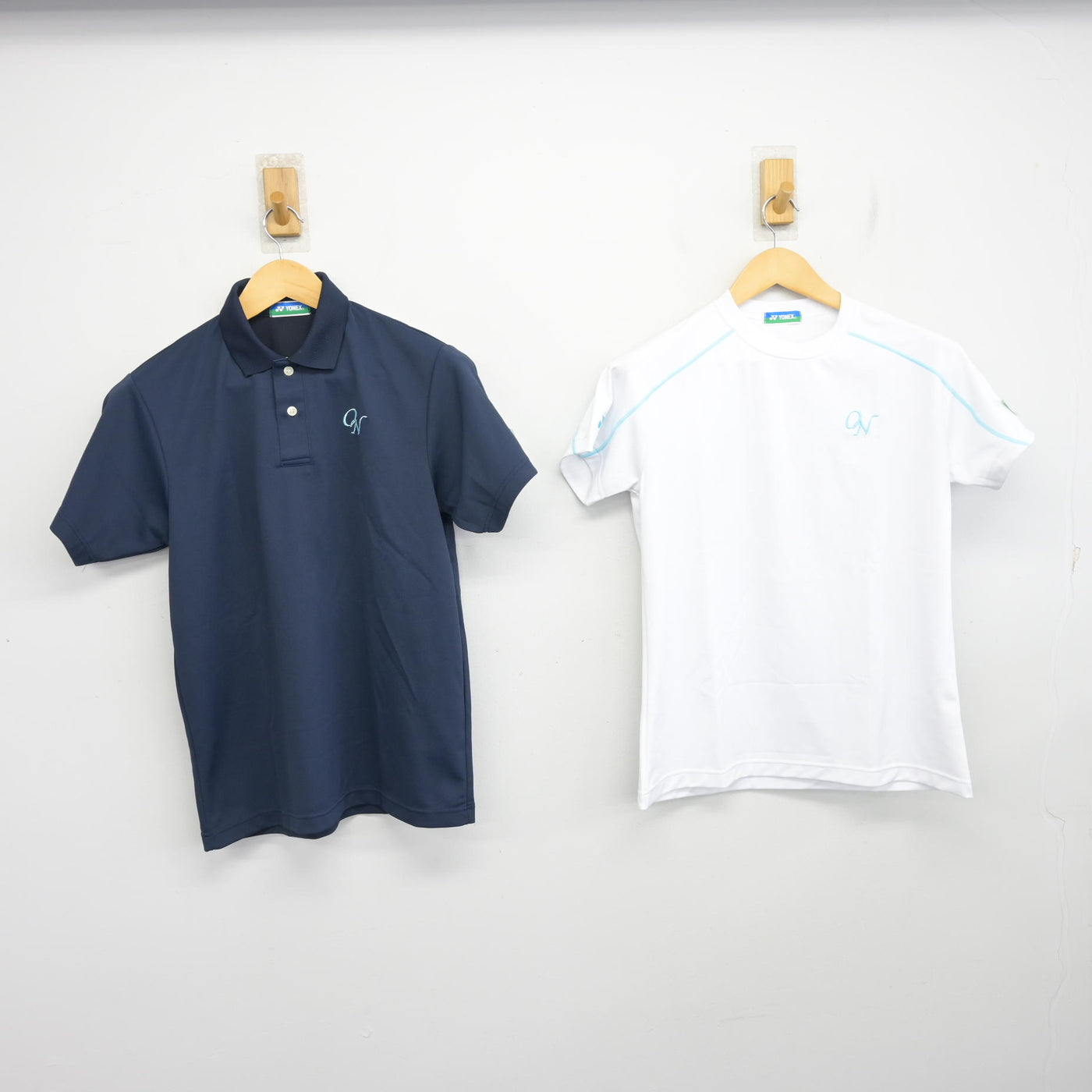 【中古】東京都 大妻中野中学校・高等学校 女子制服 2点 (体操服 上・シャツ) sf100421