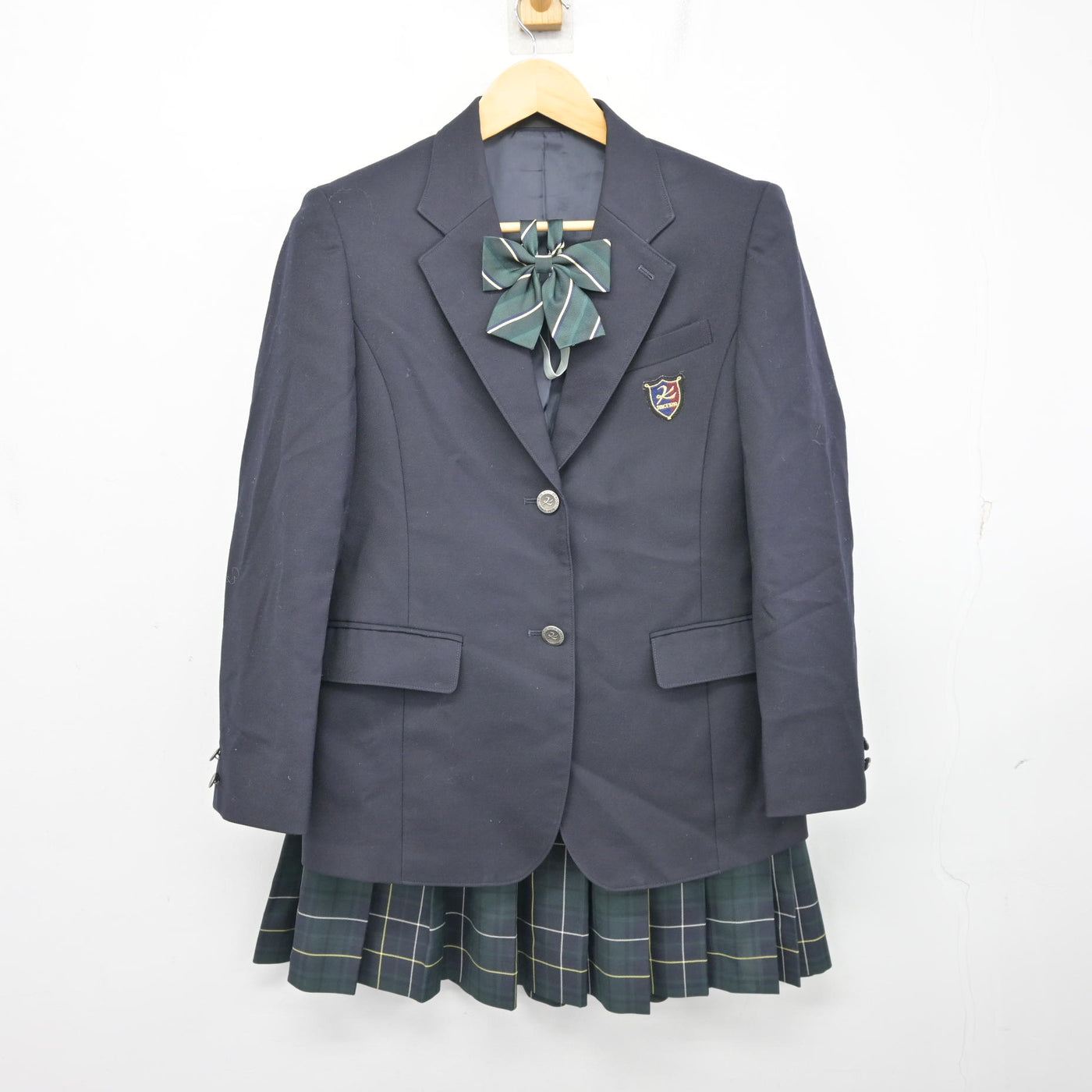 【中古】神奈川県 向上高等学校 女子制服 4点 (ブレザー・ニットベスト・スカート) sf100424