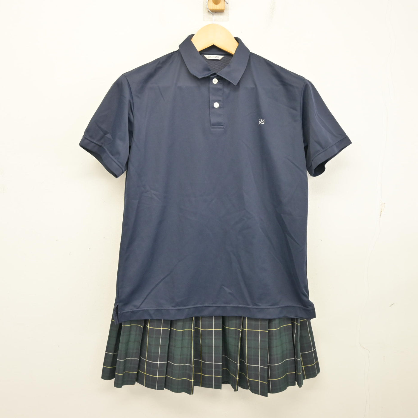 【中古】神奈川県 向上高等学校 女子制服 2点 (シャツ・スカート) sf100425