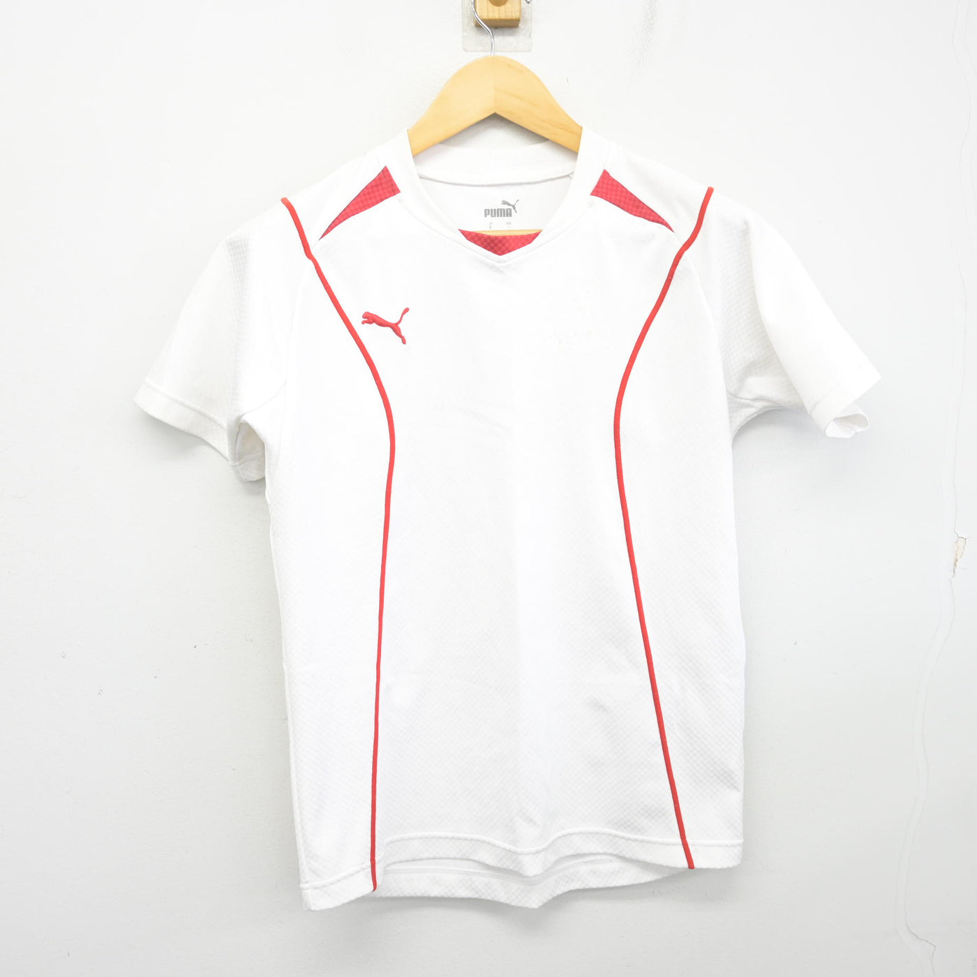 【中古】大阪府 大阪桐蔭中学校・高等学校 女子制服 2点 (体操服 上・体操服 下) sf100436