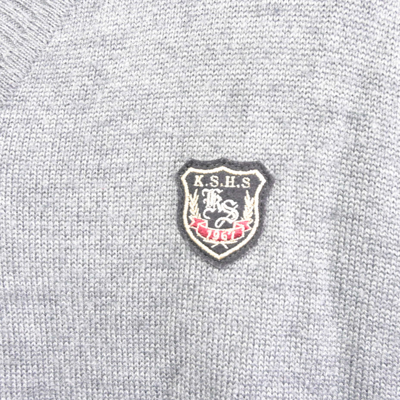 【中古】福岡県 九州産業大学付属九州産業高等学校 女子制服 2点 (ニット・ニットベスト) sf100450