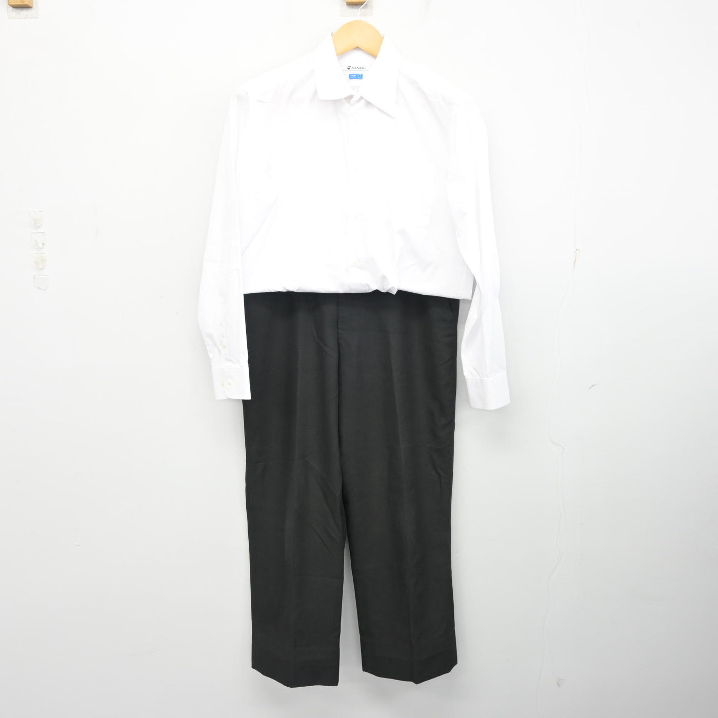 【中古】香川県 仁尾中学校 男子制服 3点 (学ラン・シャツ・ズボン) sf100473