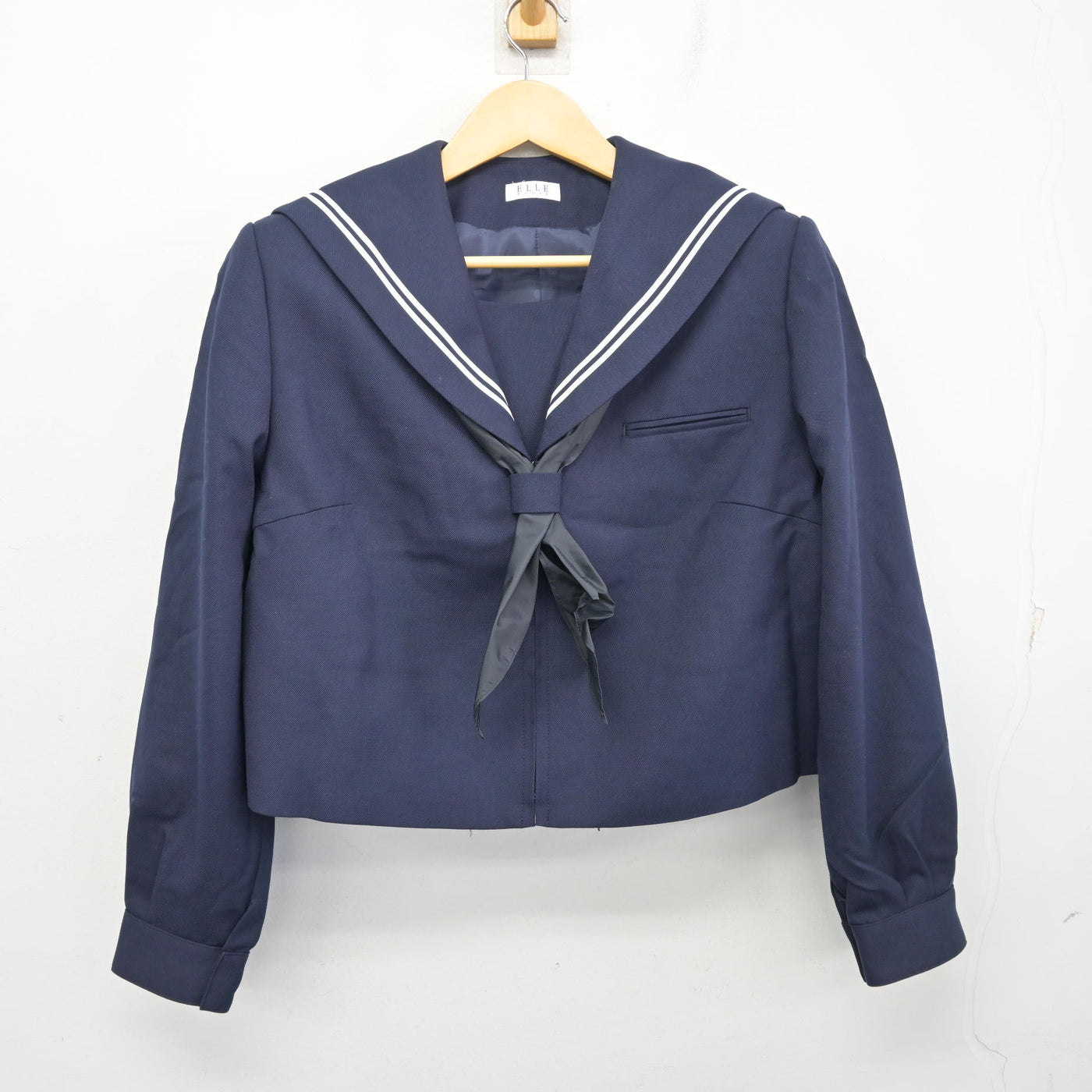 【中古】群馬県 大泉町立南中学校 女子制服 3点 (セーラー服・スカート) sf100541