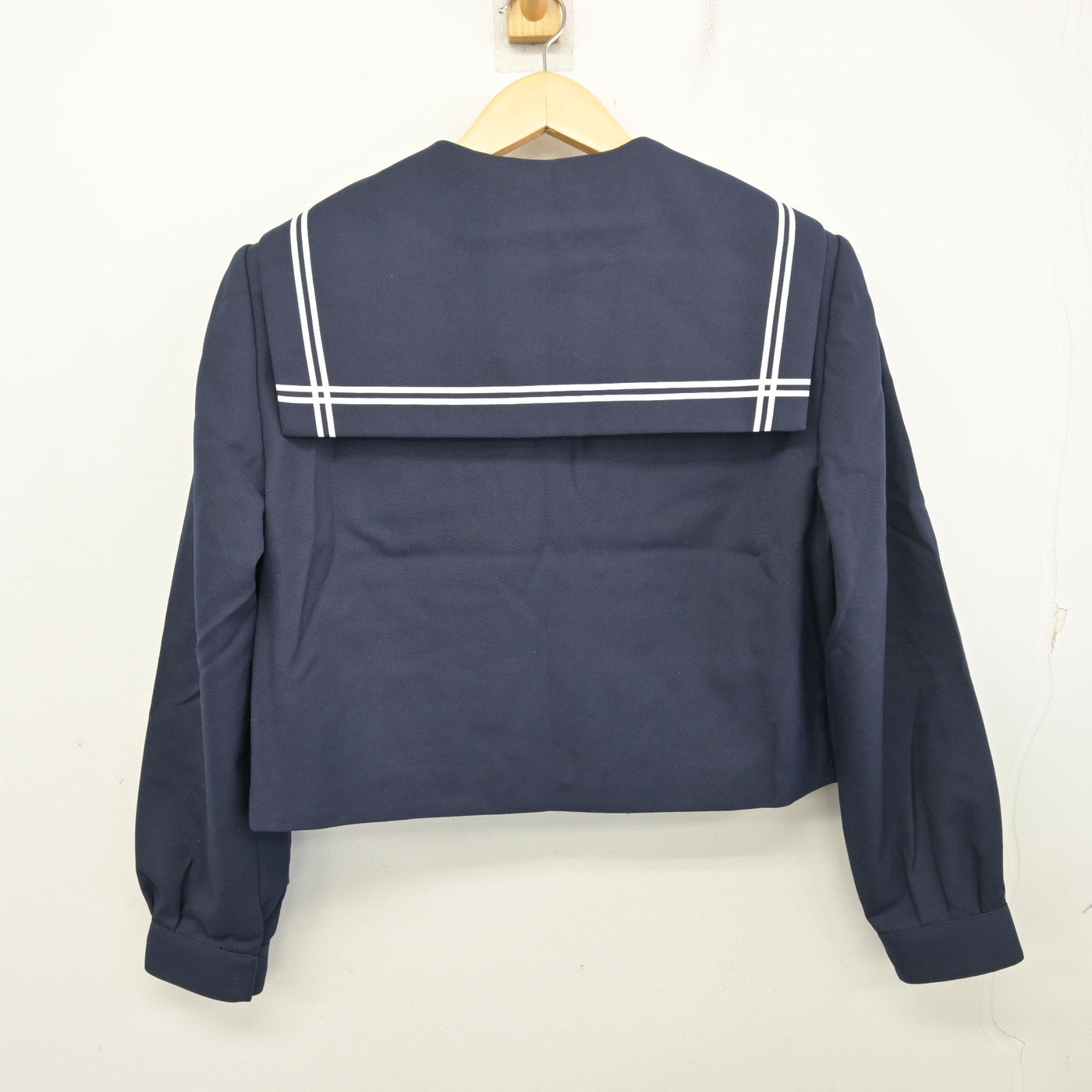 【中古】群馬県 大泉町立南中学校 女子制服 3点 (セーラー服・スカート) sf100541