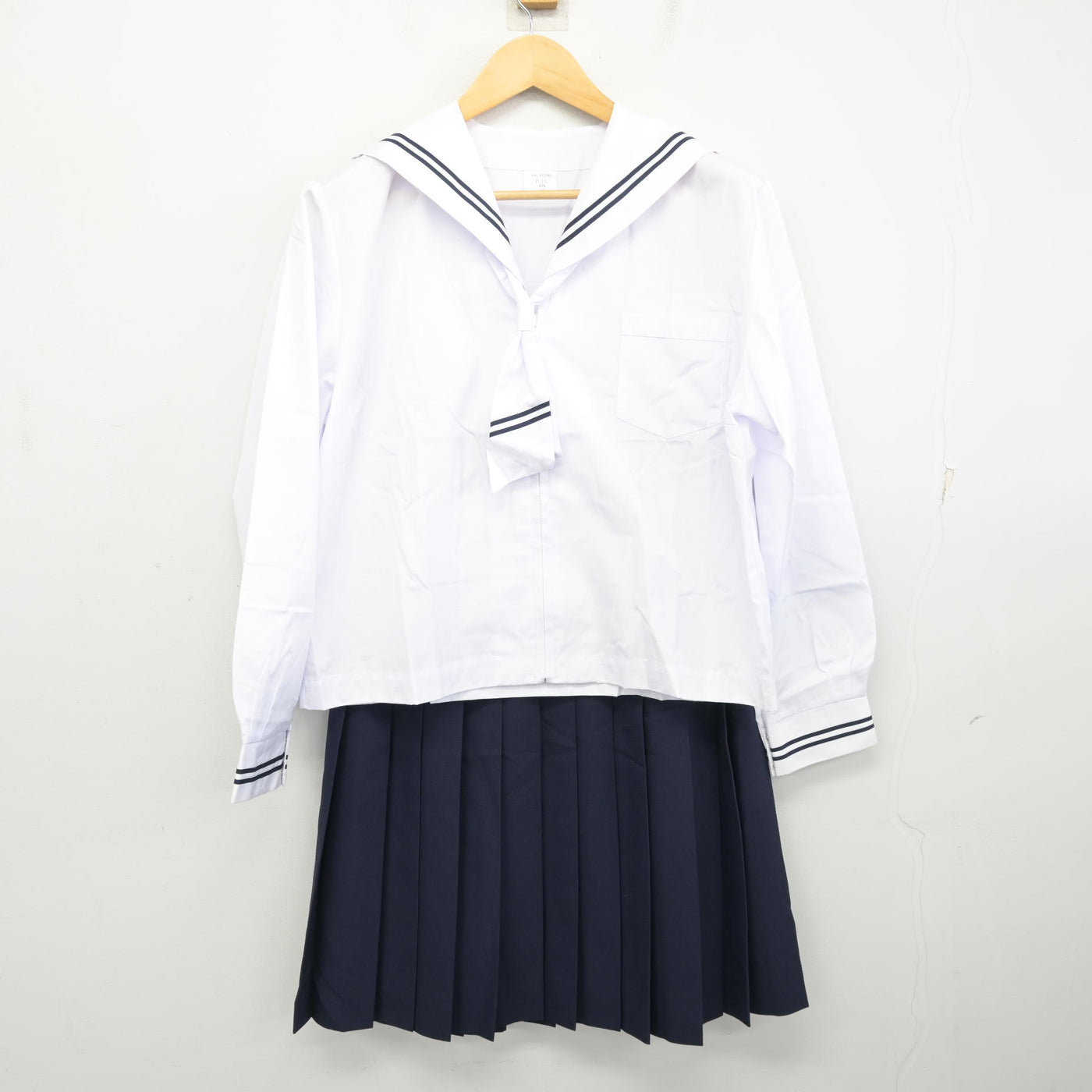 【中古】群馬県 大泉町立南中学校 女子制服 5点 (セーラー服・スカート) sf100542