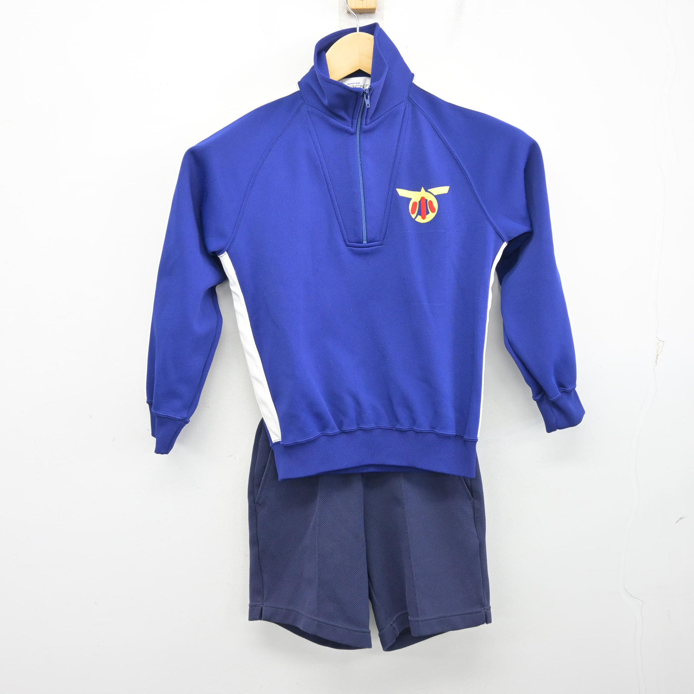 【中古】群馬県 みどり市立笠懸小学校 女子制服 2点 (ジャージ 上・体操服 下) sf100545