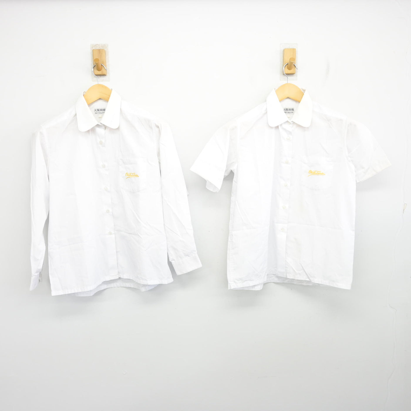 【中古】大阪府 大阪桐蔭高等学校 女子制服 2点 (ブラウス) sf100555