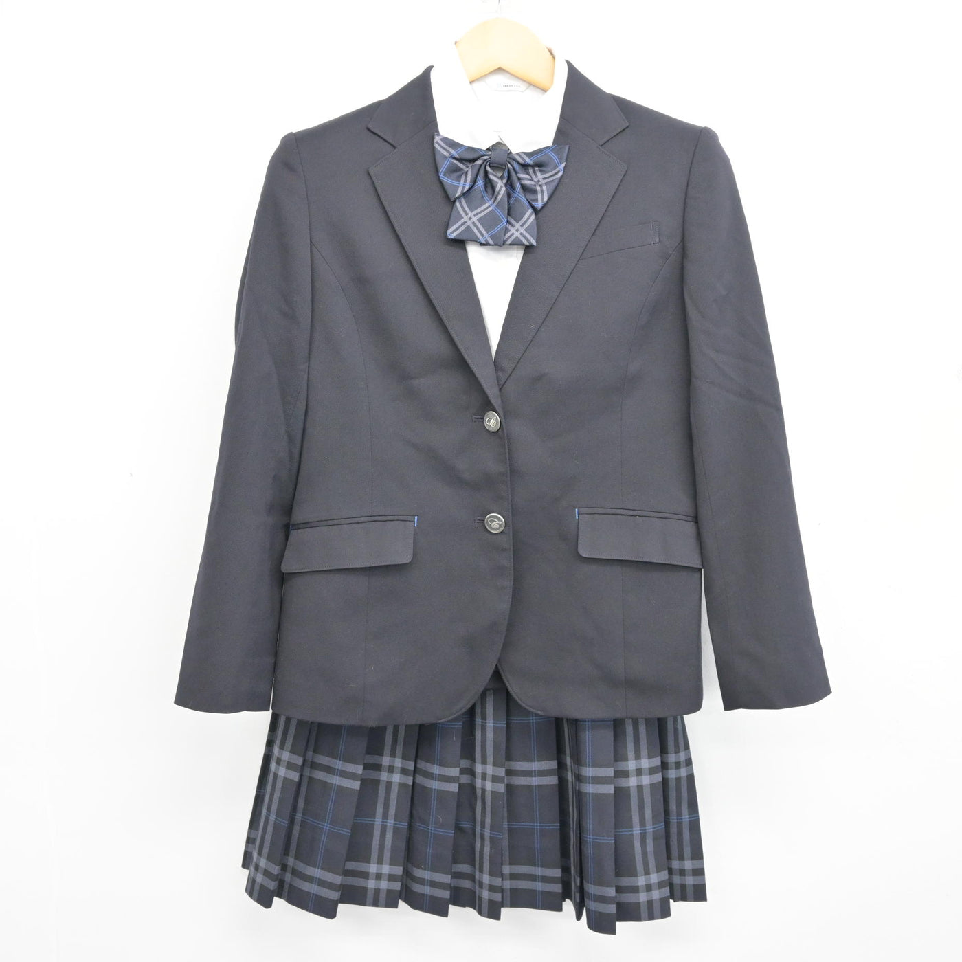【中古】千葉県 千葉商科大学附属高等学校 女子制服 4点 (ブレザー・シャツ・スカート) sf100606