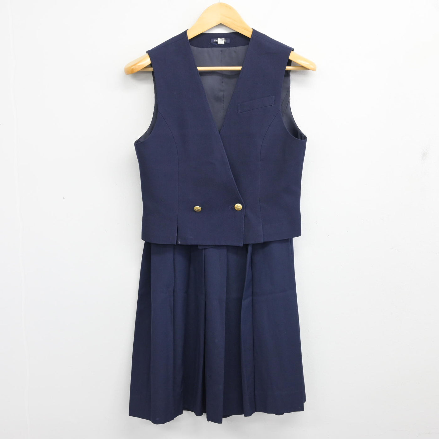 【中古】広島県 安田女子中学校 女子制服 6点 (ブレザー・ベスト・スカート) sf100657