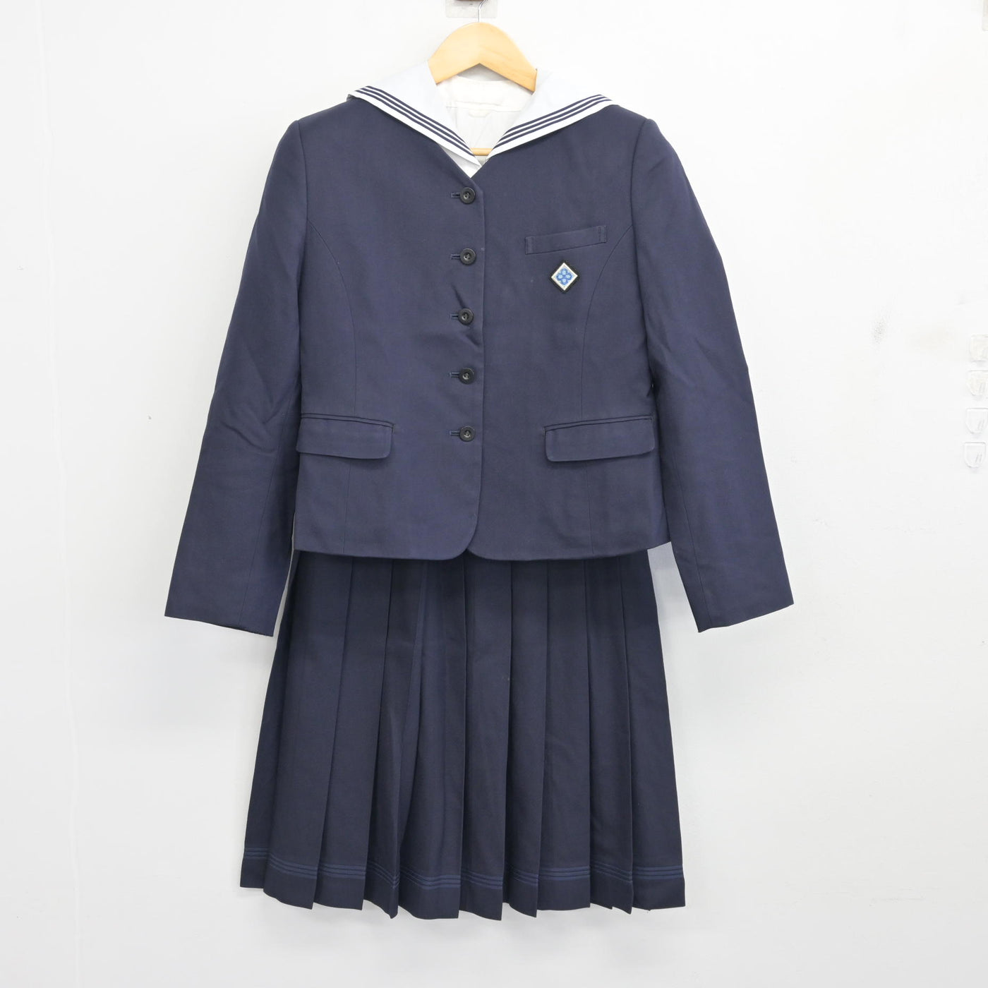 【中古】長崎県 活水高等学校 女子制服 3点 (ブレザー・セーラー服・スカート) sf100675