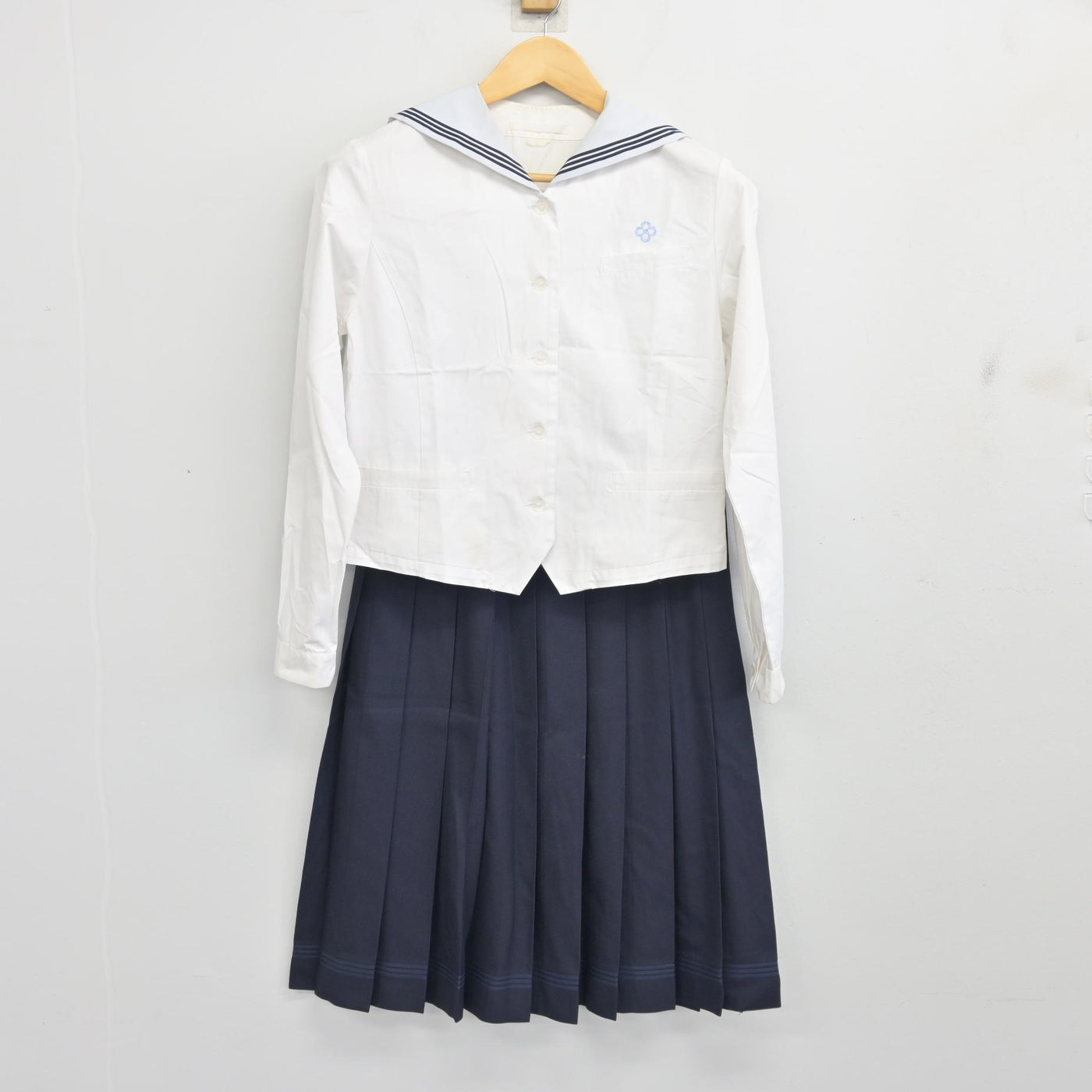 【中古】長崎県 活水高等学校 女子制服 3点 (ブレザー・セーラー服・スカート) sf100675