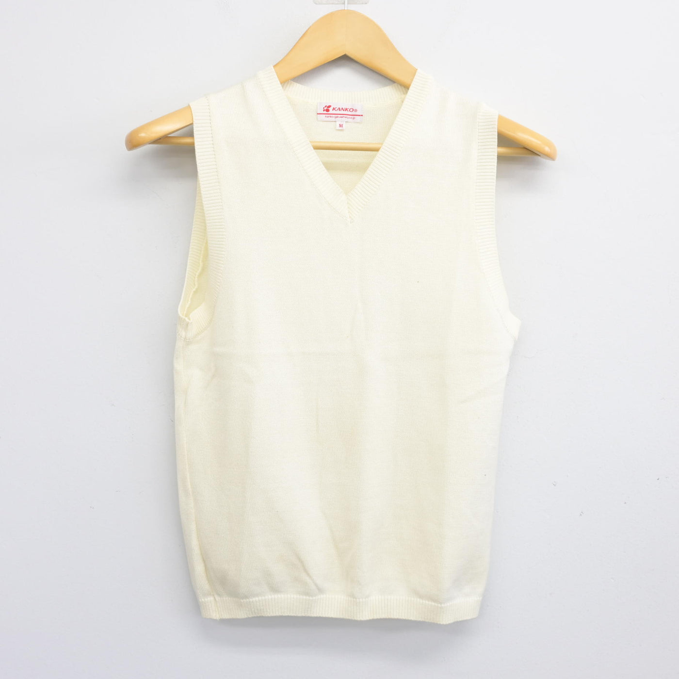 【中古】長崎県 活水高等学校 女子制服 2点 (ニットベスト) sf100677