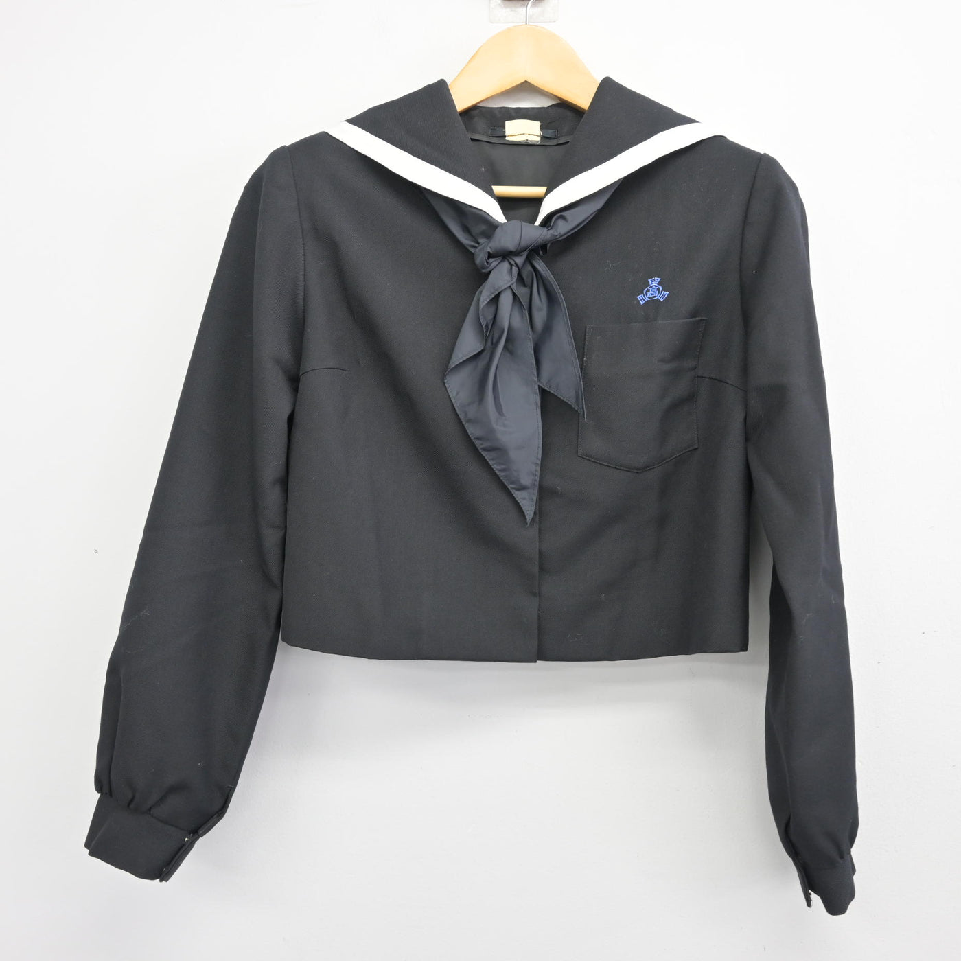 【中古】大分県 臼杵高等学校 女子制服 3点 (セーラー服・スカート) sf100707