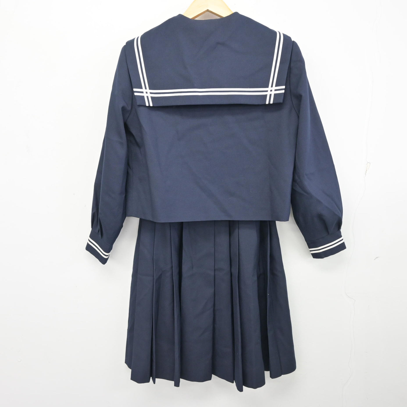 【中古】山梨県 若草中学校 女子制服 3点 (セーラー服・スカート) sf100731