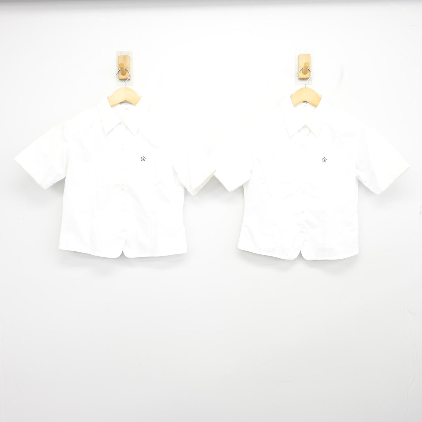 【中古】奈良県 奈良北高等学校 女子制服 3点 (シャツ・スカート) sf100747